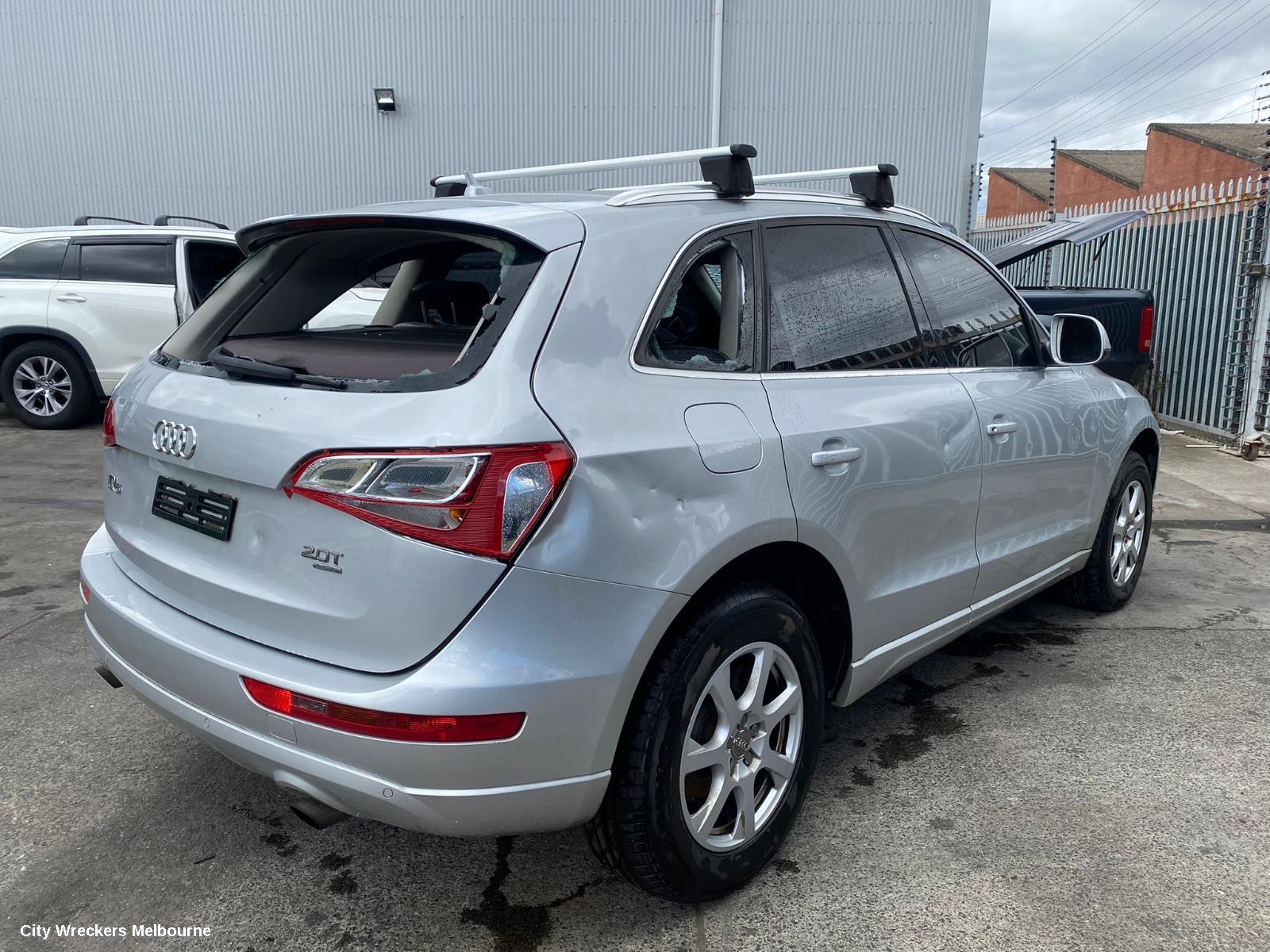 AUDI Q5 ECU, ENGINE ECU, 2.0, PETROL, CDNC CODE, ECU ONLY, 8R, 03/2009 - 10/2012