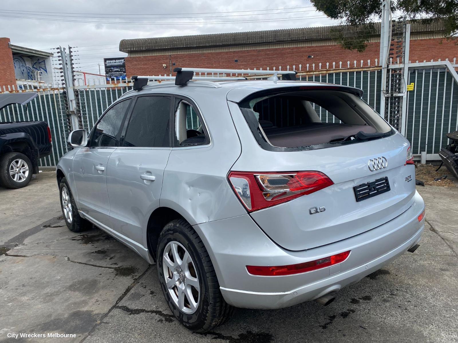 AUDI Q5 ECU, ENGINE ECU, 2.0, PETROL, CDNC CODE, ECU ONLY, 8R, 03/2009 - 10/2012