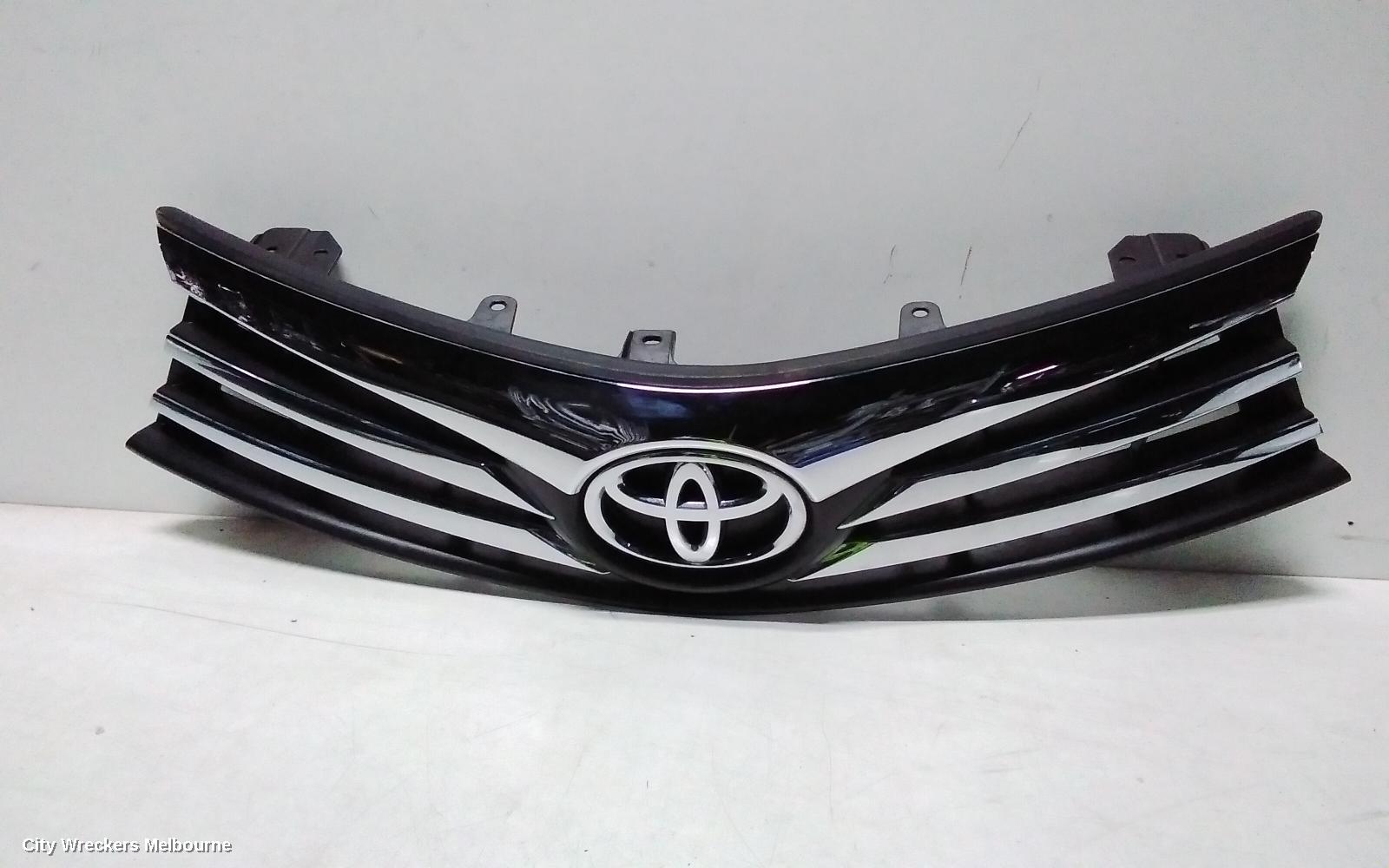TOYOTA COROLLA GRILLE, RADIATOR GRILLE, ZRE172R, SEDAN, 12/2013 - 10/2016