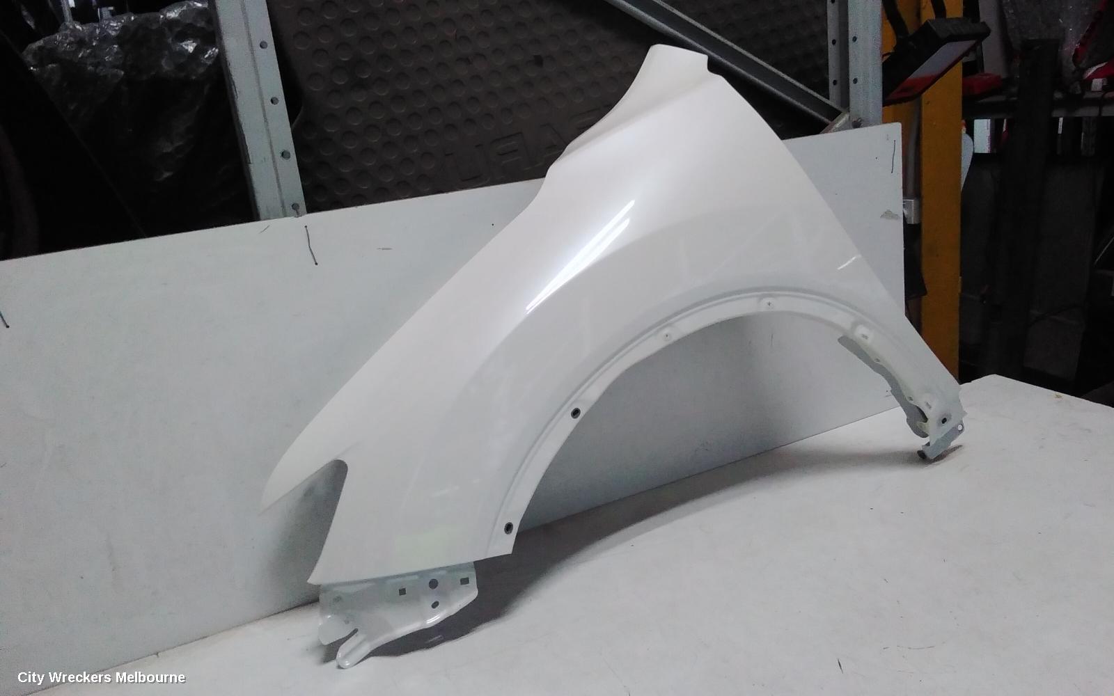 NISSAN XTRAIL LEFT GUARD, T32, 02/2014 - 07/2022