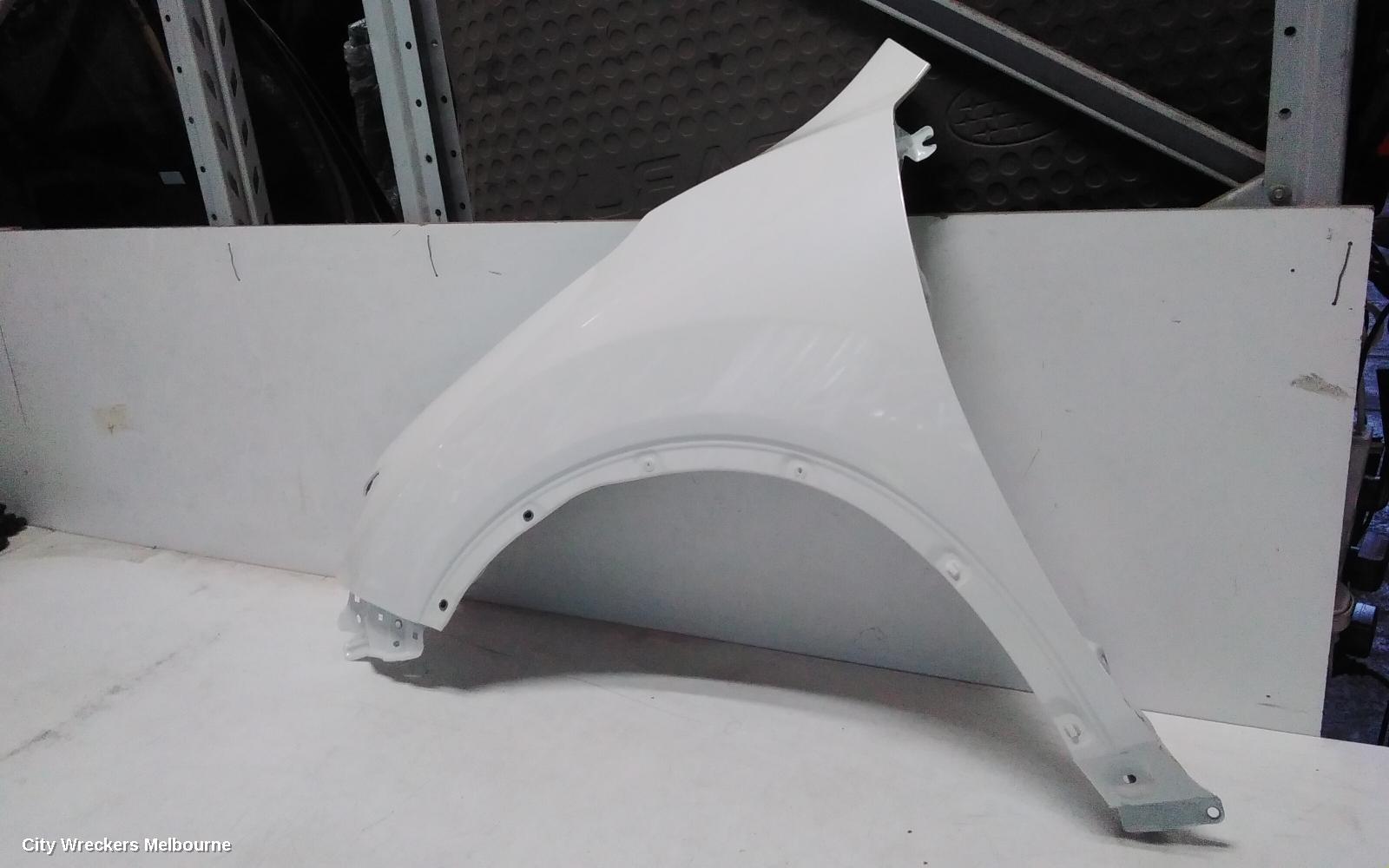 NISSAN XTRAIL LEFT GUARD, T32, 02/2014 - 07/2022