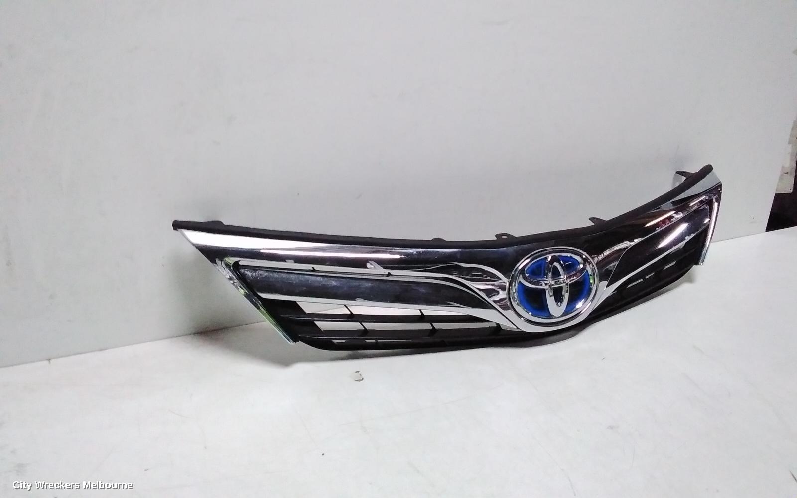 TOYOTA CAMRY GRILLE, RADIATOR GRILLE, AVV50, HYBRID, CHROME TYPE, 03/2012 - 03/2015