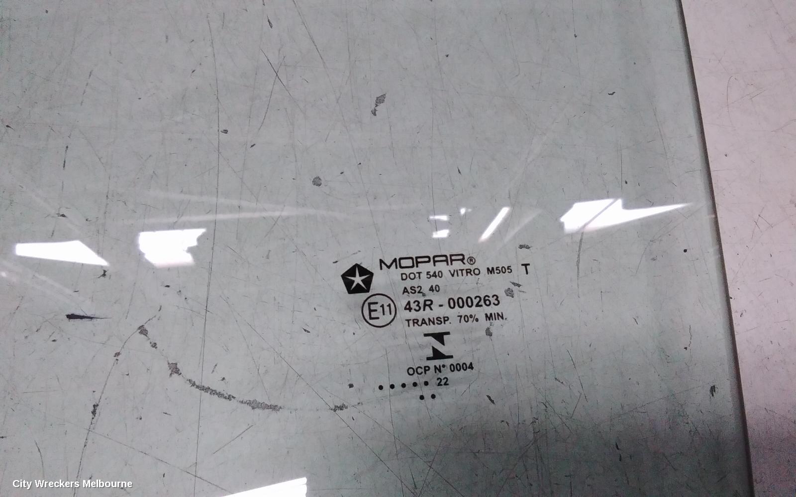 RAM 1500 LEFT FRONT DOOR WINDOW, DS, 01/2016 - 12/2023