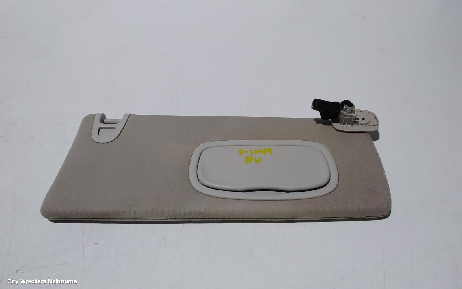 JEEP CHEROKEE SUNVISOR, KL, RH SIDE, 02/2014 ONWARDS