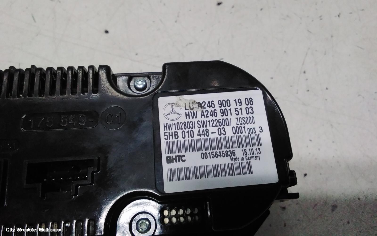 MERCEDES CLA CLASS HEATER/AC CONTROLS, C117, DUAL ZONE CLIMATE CONTROL TYPE, 10/2013 - 02/2019