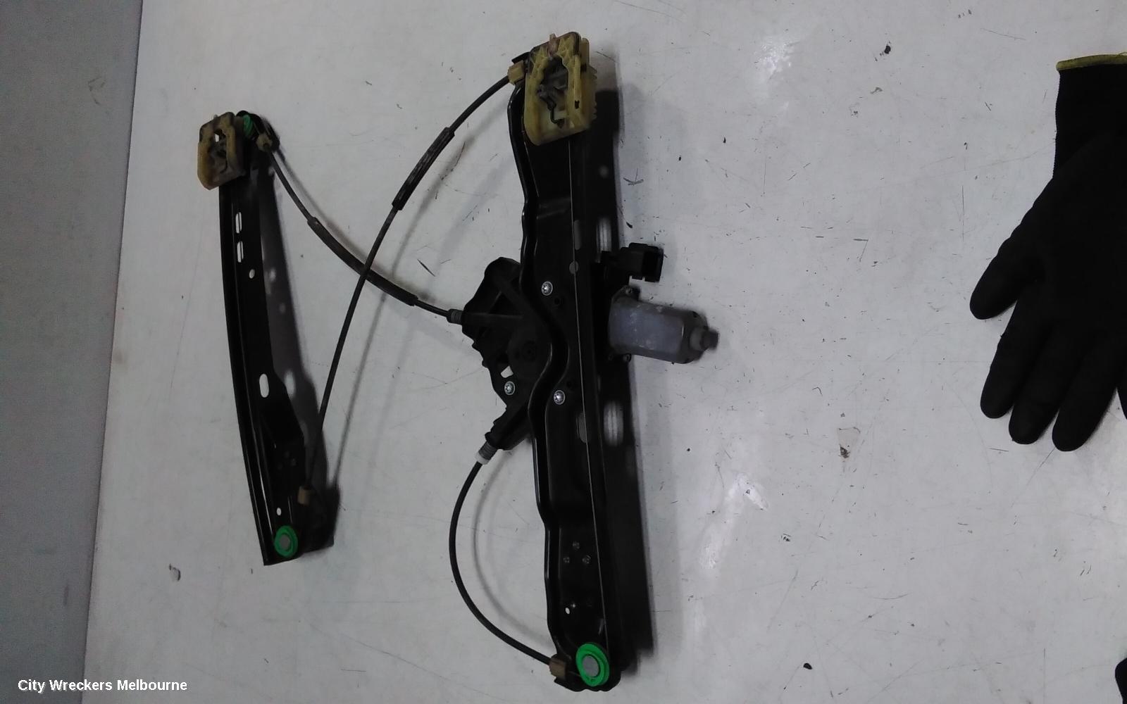 LAND ROVER RANGEROVER EVOQUE RIGHT FRONT WINDOW REG/MOTOR, DOOR REG ASSY (REG AND MOTOR), 5DR, L538, 11/2011 - 01/2019