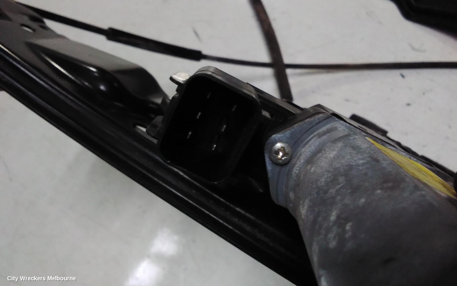 LAND ROVER RANGEROVER EVOQUE RIGHT FRONT WINDOW REG/MOTOR, DOOR REG ASSY (REG AND MOTOR), 5DR, L538, 11/2011 - 01/2019