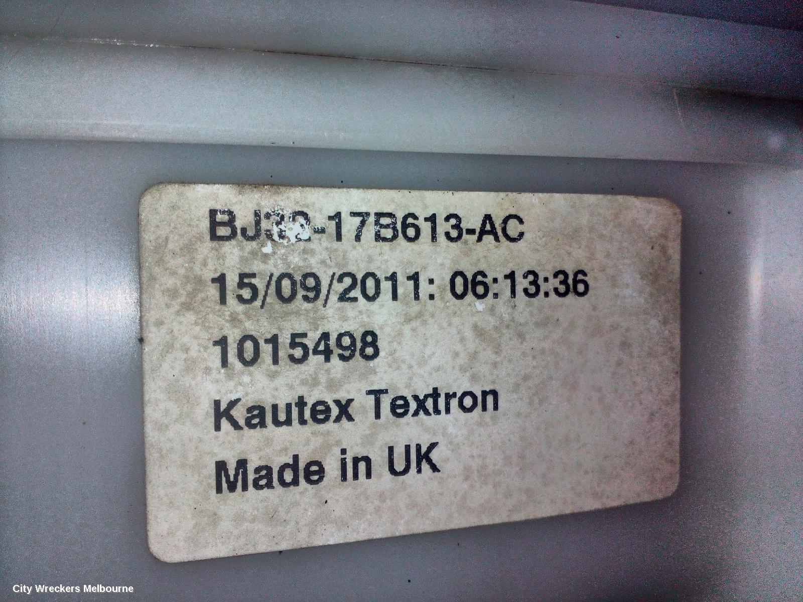 LAND ROVER RANGEROVER EVOQUE WASHER BOTTLE, L538, NON H/LAMP WASHER TYPE, 11/2011 - 01/2019