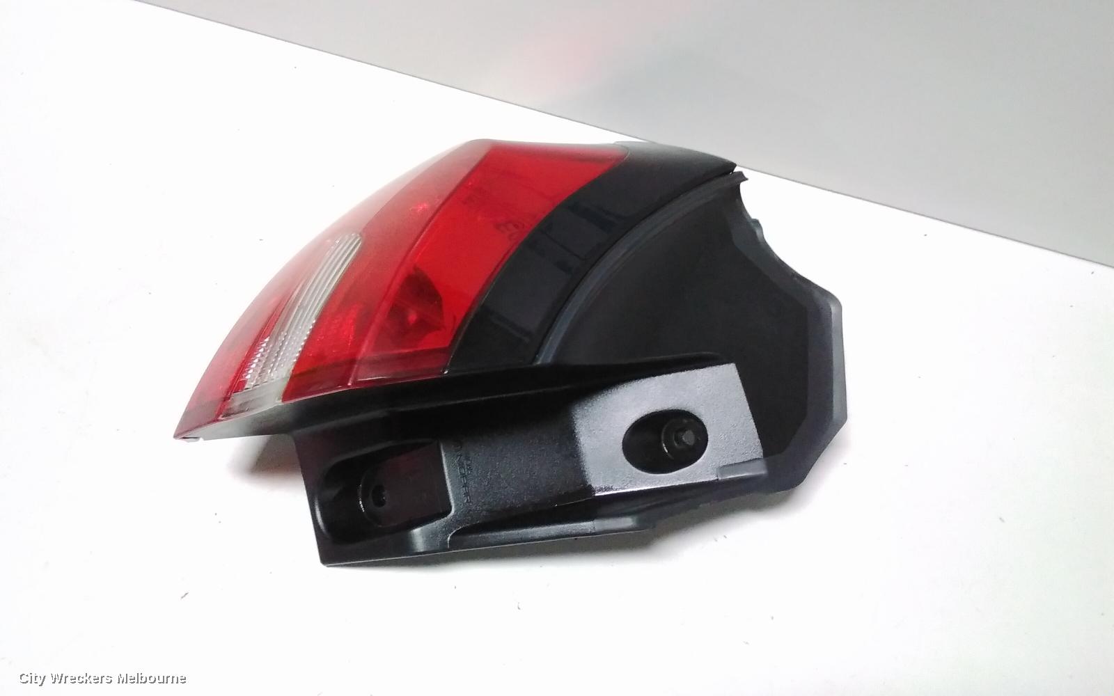 JEEP CHEROKEE LEFT TAILLIGHT, KL, IN BODY, 02/2014 - 03/2018