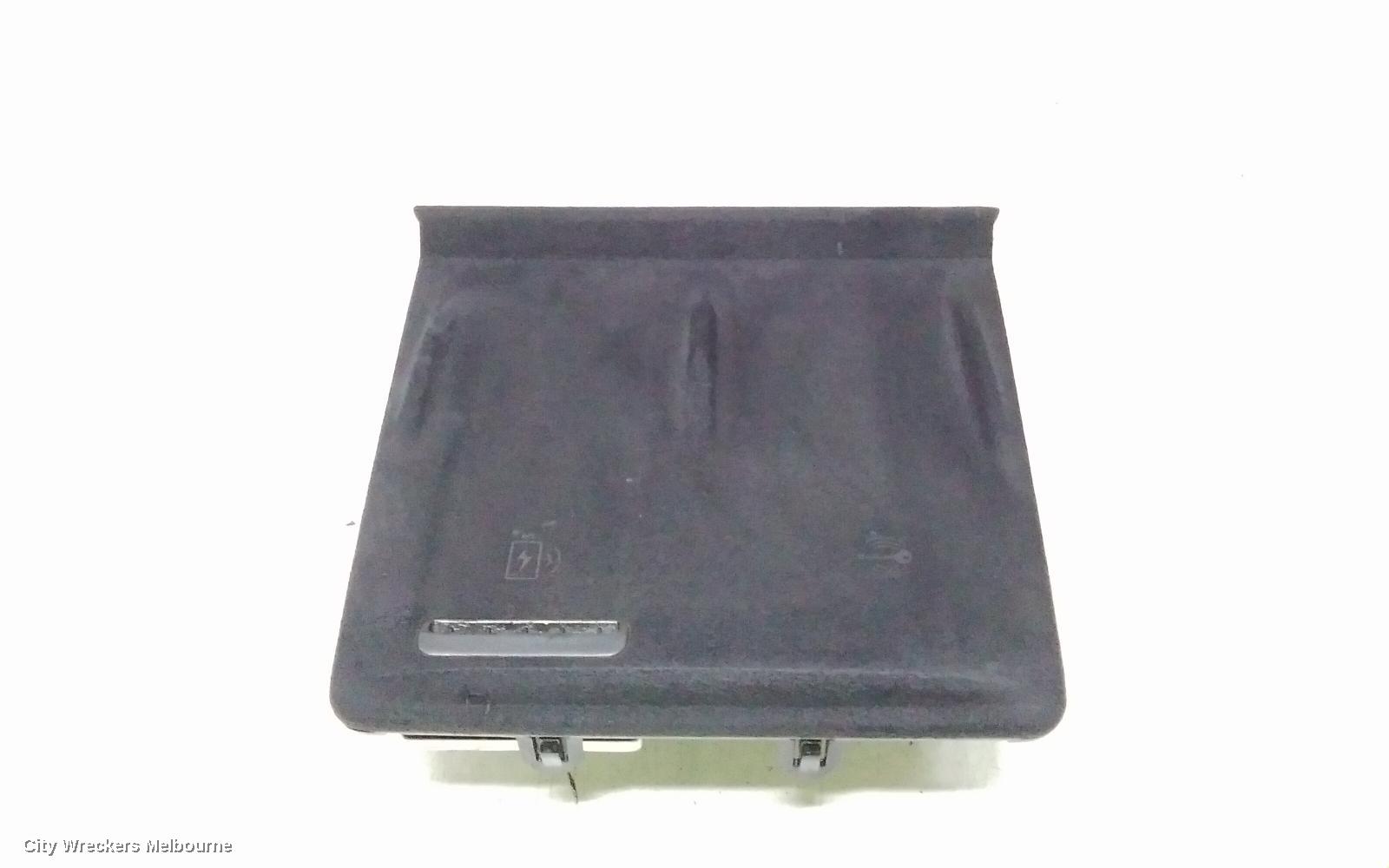 CHERY OMODA 5, T34/T19C, 12/2022 ONWARDS, MOBIL WIRLESS CHARGER: 143916