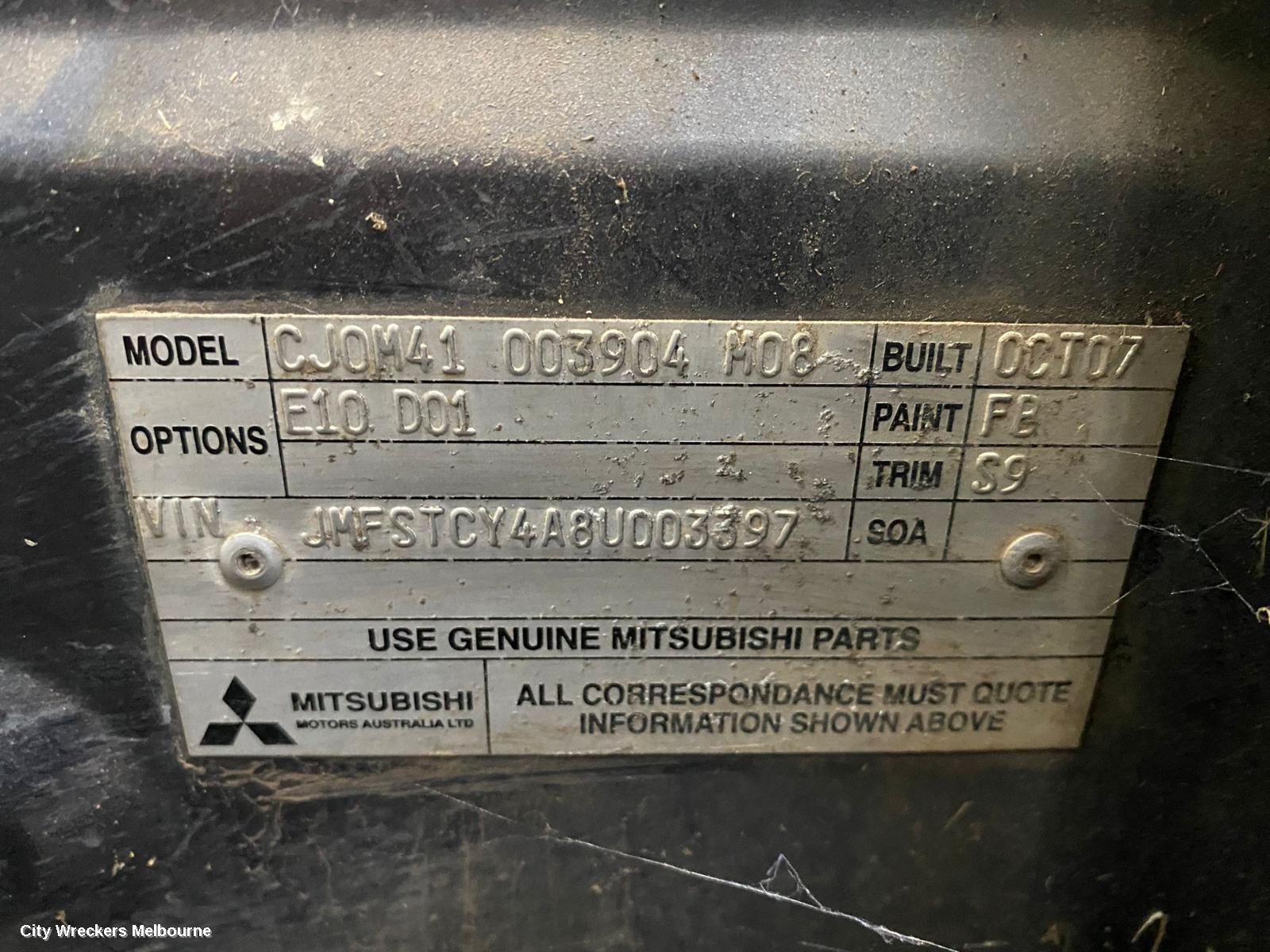 MITSUBISHI LANCER LEFT FRONT DOOR, CJ, SEDAN/HATCH, 07/2007 - 10/2015