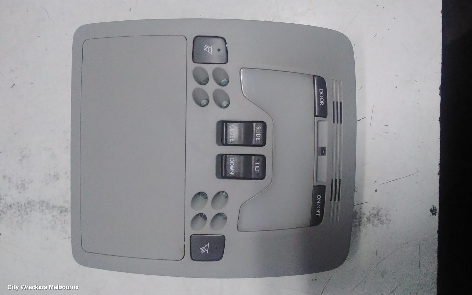 LEXUS IS250/IS250C COURTESY LIGHT, FRONT, IS250/IS350/IS F, GSE20R/GSE21R/USE20R, SEDAN, 11/2005 - 07/2013