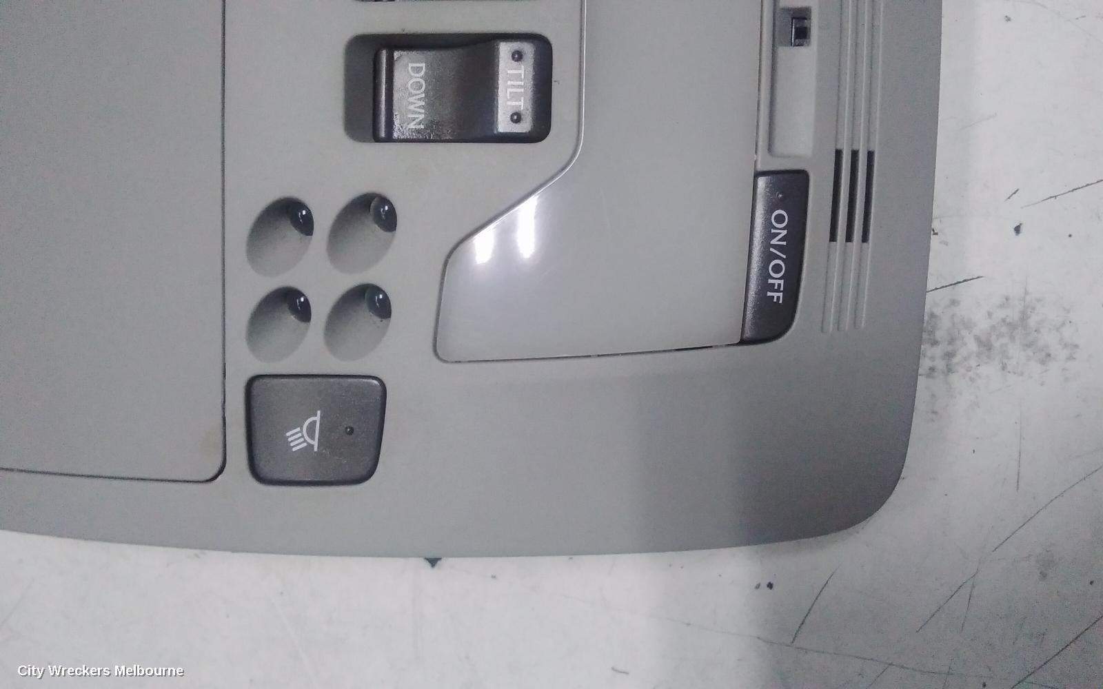 LEXUS IS250/IS250C COURTESY LIGHT, FRONT, IS250/IS350/IS F, GSE20R/GSE21R/USE20R, SEDAN, 11/2005 - 07/2013