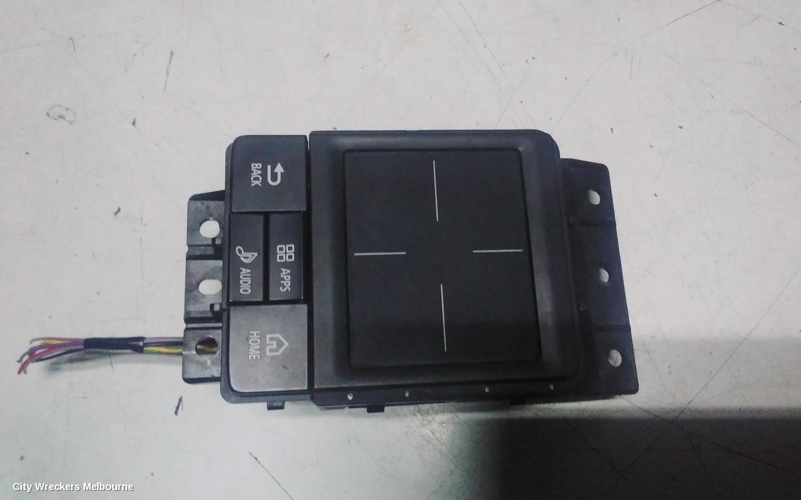 MITSUBISHI ECLIPSE CROSS, GEN 1, 11/2017 ONWARDS, MITSUBISHI ECLIPSE CROSS - 2018 2019 2020 - CENTRE TOUCH PAD 8616A0 77: 143996