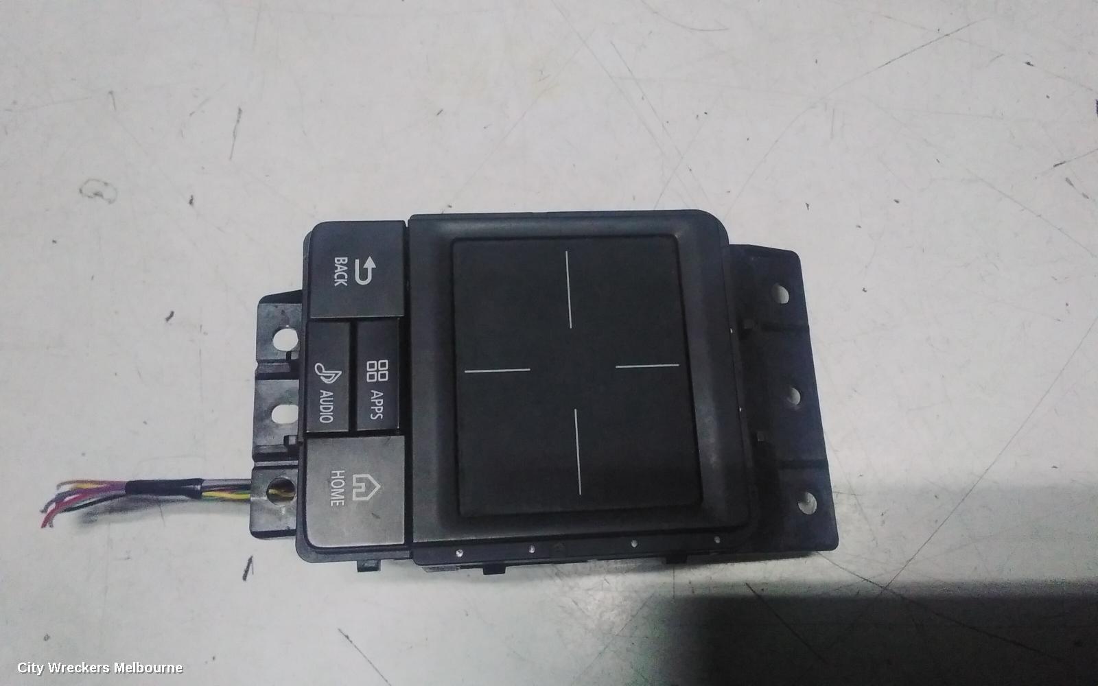 MITSUBISHI ECLIPSE CROSS, GEN 1, 11/2017 ONWARDS, MITSUBISHI ECLIPSE CROSS - 2018 2019 2020 - CENTRE TOUCH PAD 8616A0 77: 143996