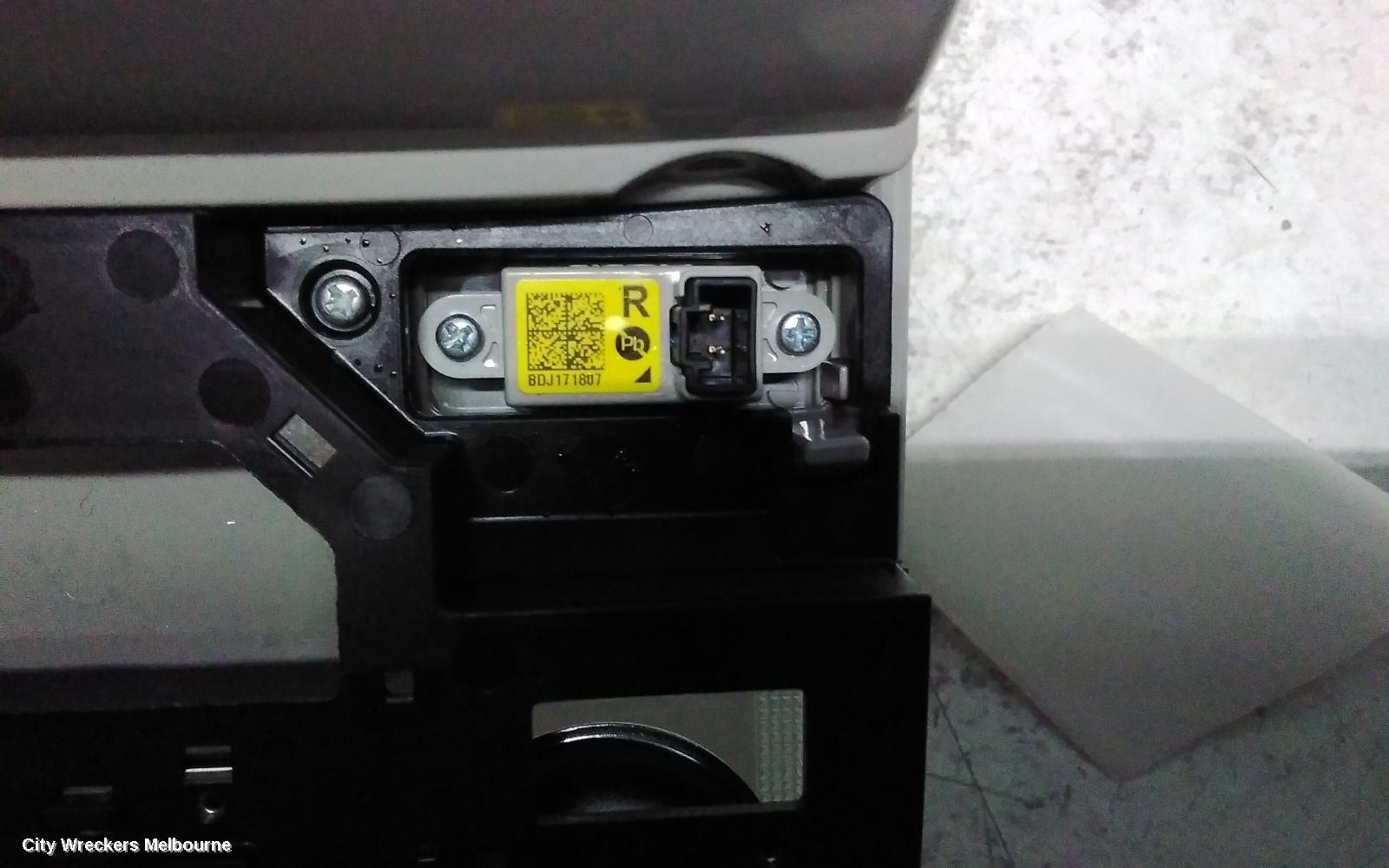 KIA CERATO COURTESY LIGHT, FRONT, NON SUNROOF, W/ SUNGLASS HOLDER TYPE, BD, 04/2018 - 09/2024