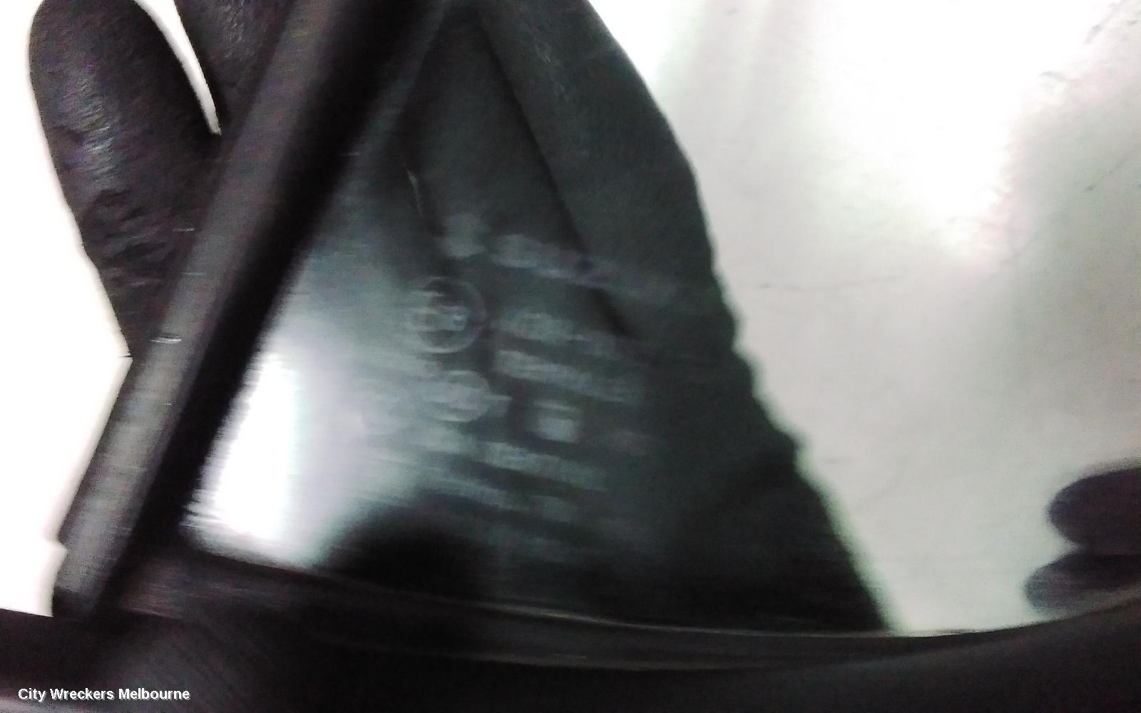 SUZUKI SWIFT LEFT REAR 1/4 DOOR GLASS, FZ, 08/2010 - 03/2017