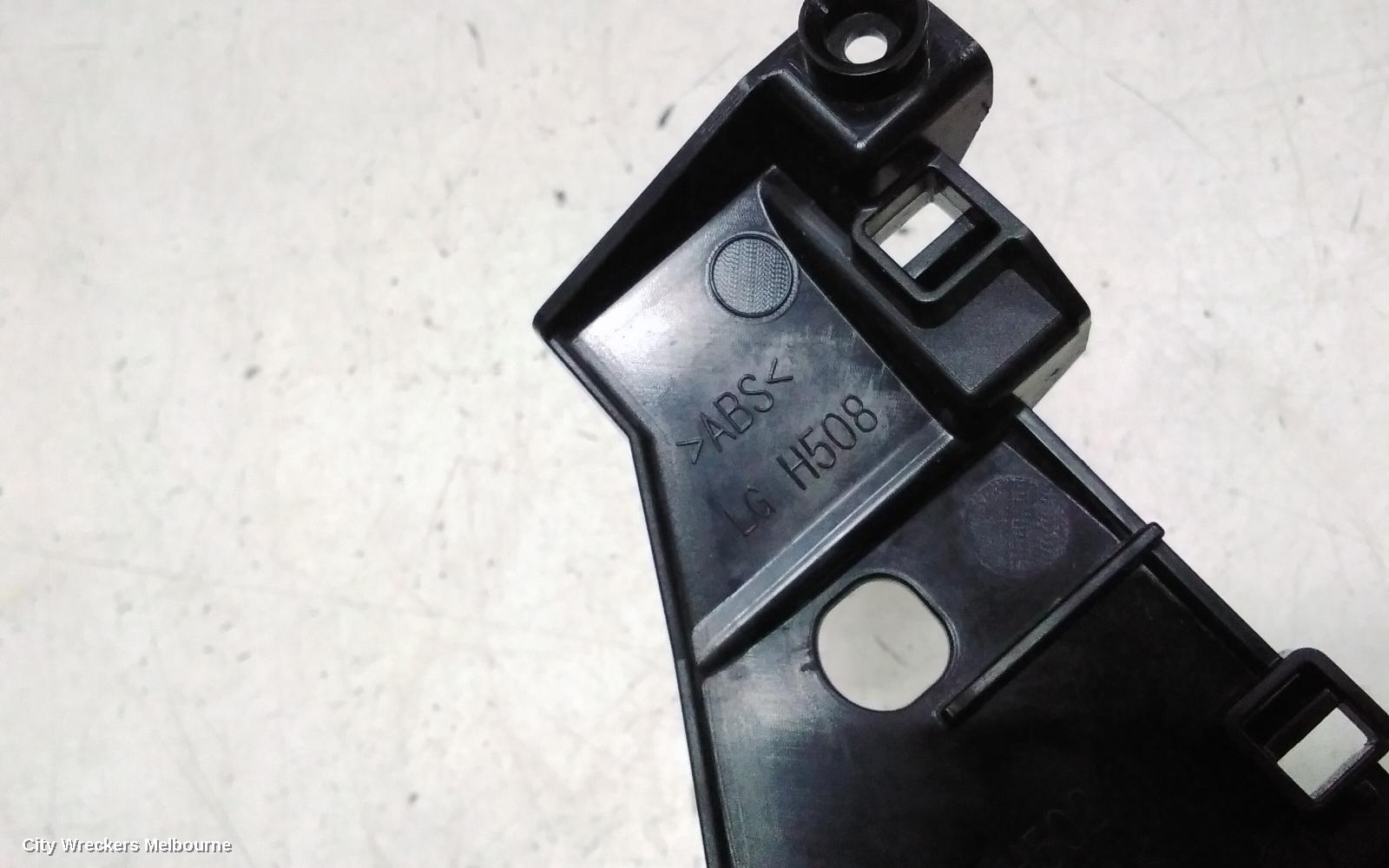TOYOTA HIACE LEFT DOOR MIRROR, 300 SERIES, LWB, W/ BLIND SPOT TYPE, 02/2019 ONWARDS