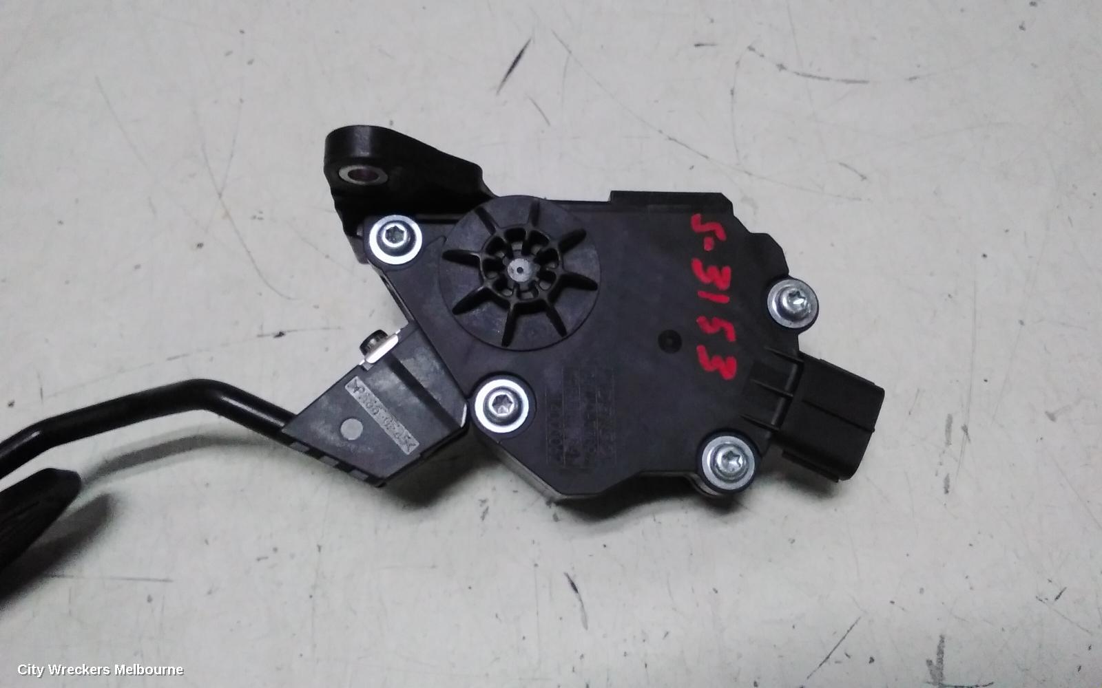 TOYOTA CAMRY PEDAL ASSEMBLY, ACCELERATOR PEDAL, ASV50/AVV50, 11/2011 - 10/2017