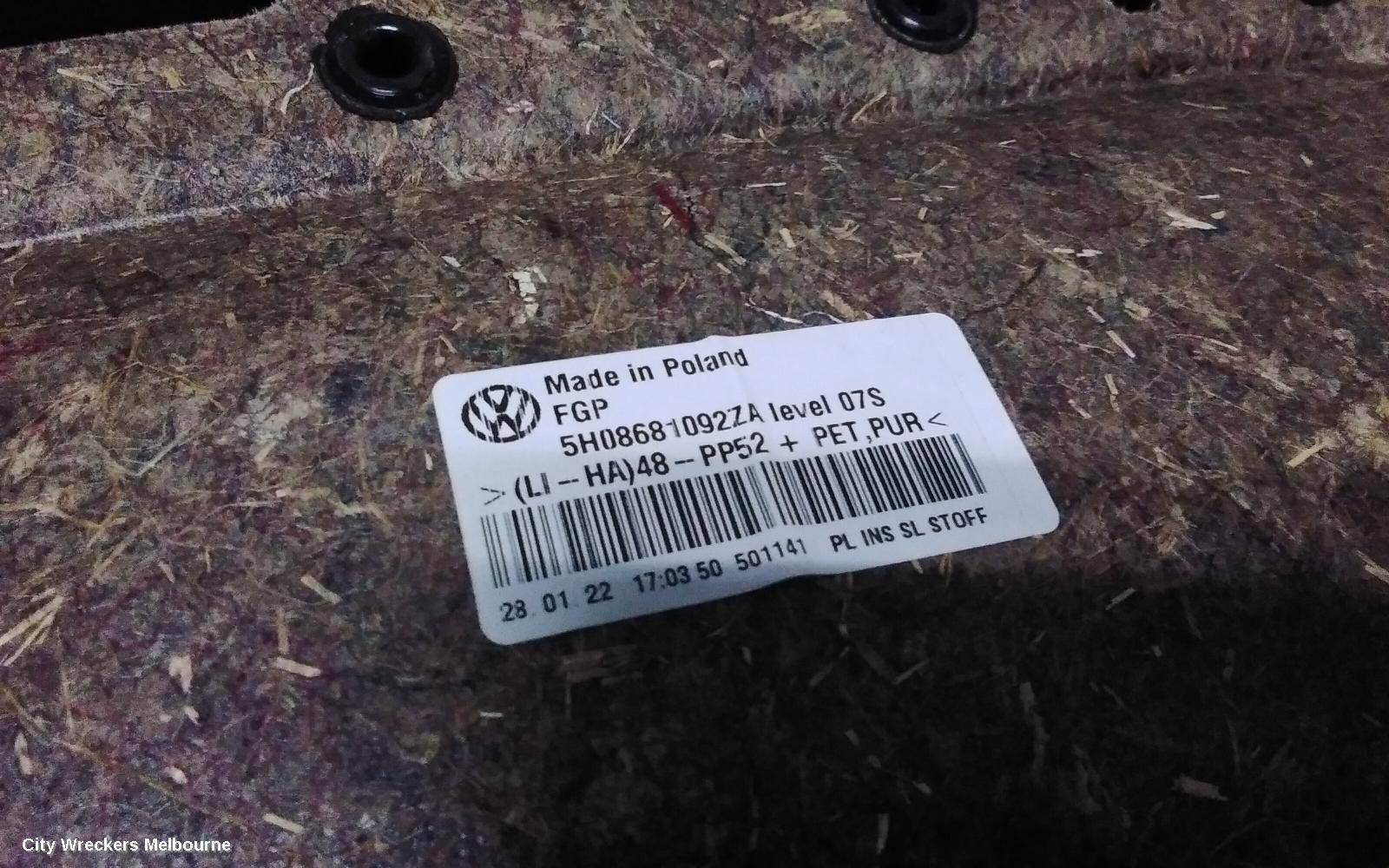 VOLKSWAGEN GOLF DOOR TRIM, LH FRONT, GEN 8, CLOTH, STANDARD, 09/2020 ONWARDS