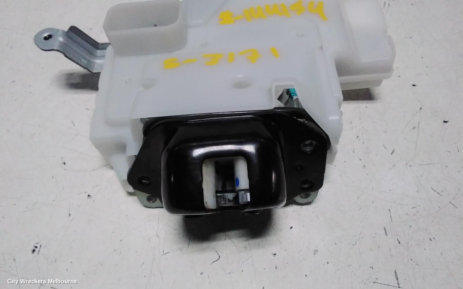 NISSAN PATROL DOOR/BOOT/GATE LOCK, Y62, TAILGATE LOCK, 05/2017 ONWARDS