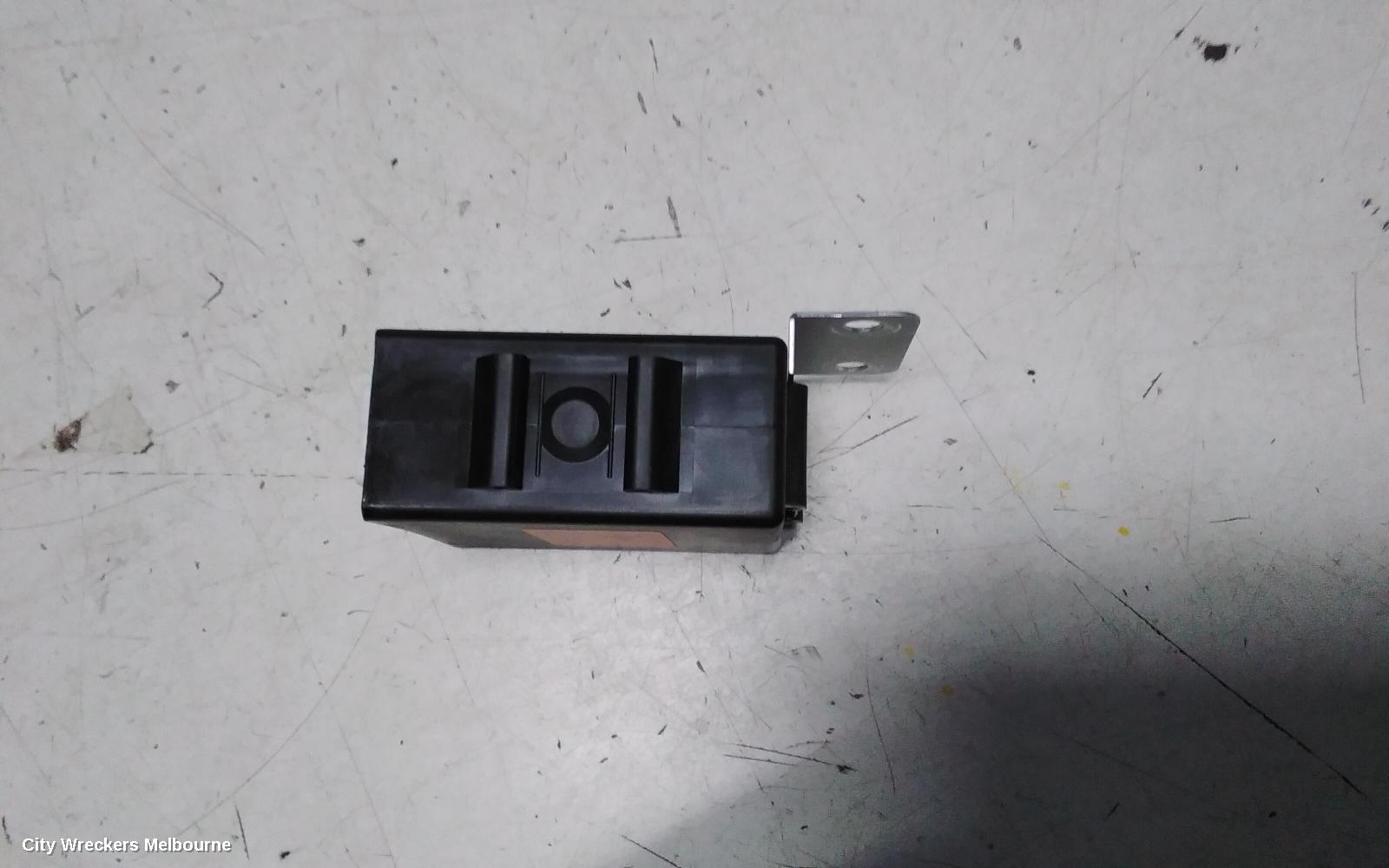 NISSAN PATROL, Y62, 11/2012 ONWARDS, 28450-AQ000 MODULE DOOR CENTRAL LOCK CONTROL UNIT ANTI-THEFT: 144158