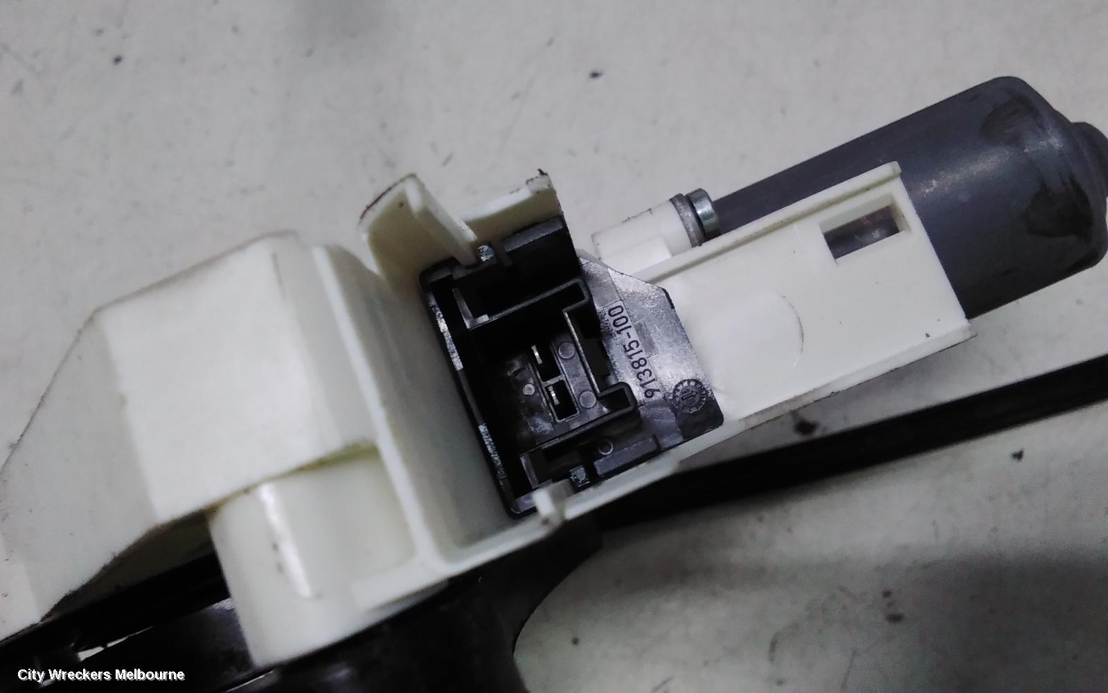 AUDI A6 RIGHT FRONT WINDOW REG/MOTOR, C7/4G, DOOR REG ASSY (REG AND MOTOR), 04/2011 - 06/2018
