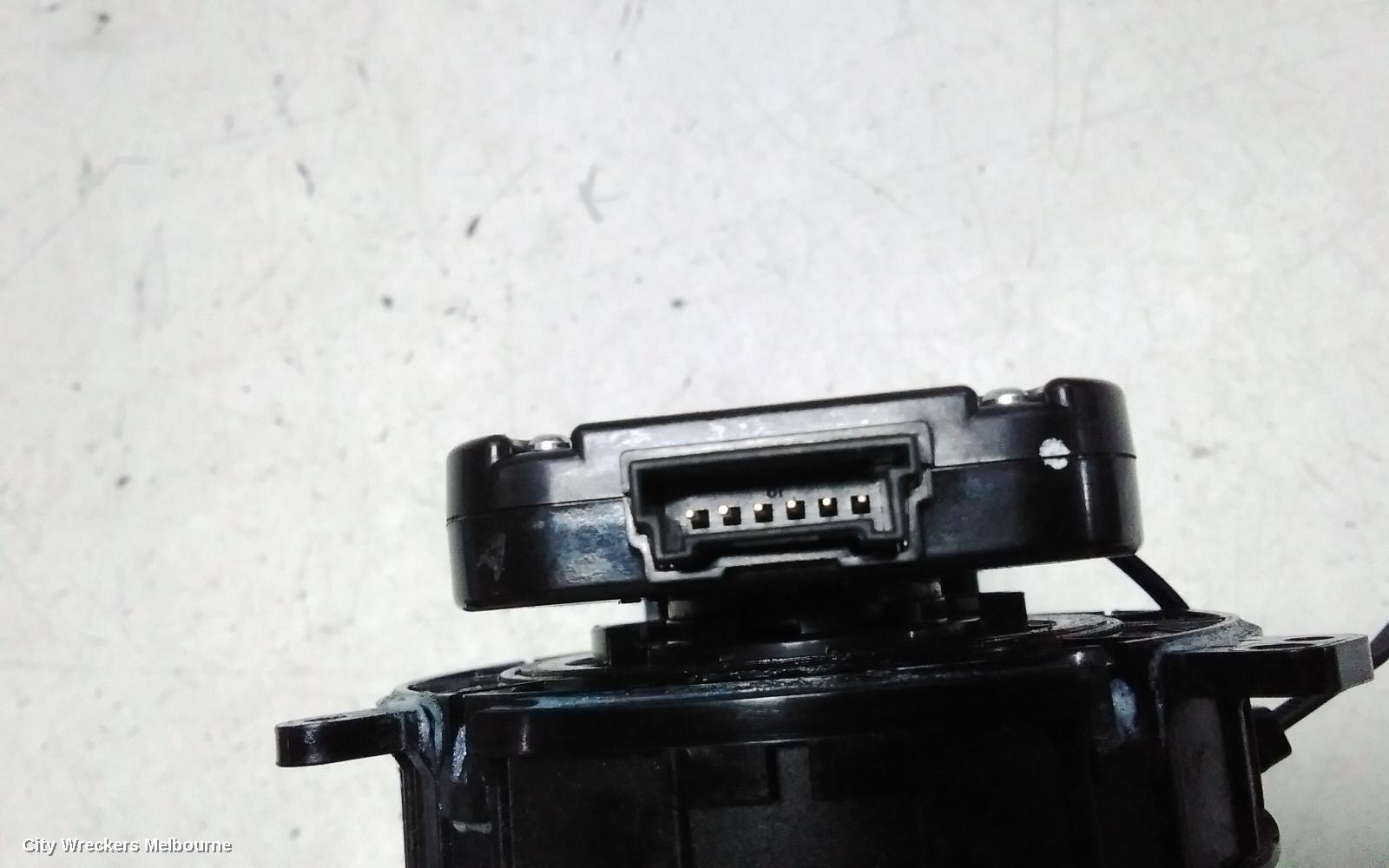 HOLDEN COMMODORE AIRBAG MODULE/SENSOR, CLOCKSPRING, VF, 05/2013 - 12/2017