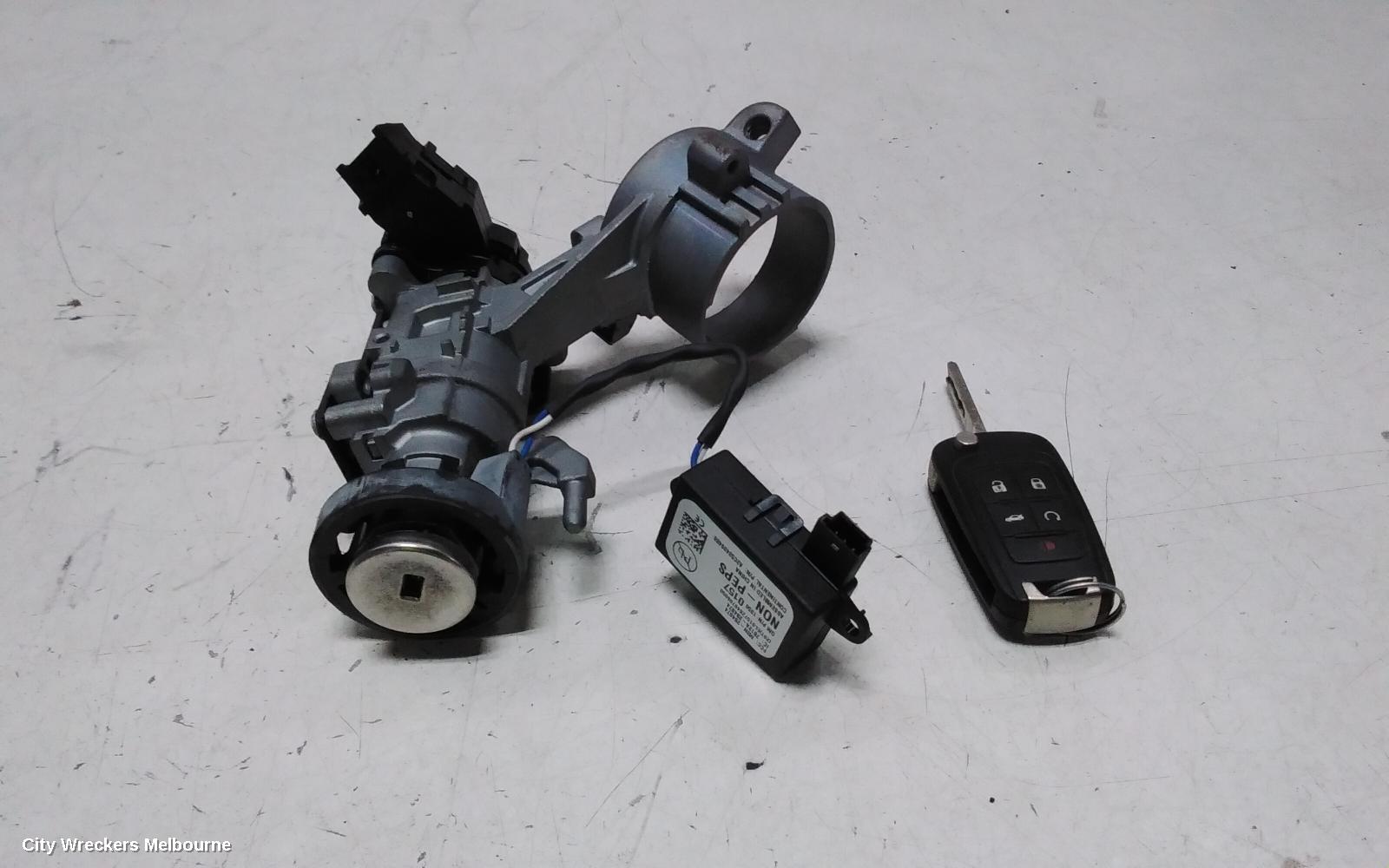 HOLDEN COMMODORE IGNITION W/ KEY, VF, KEY START TYPE, 05/2013 - 12/2017