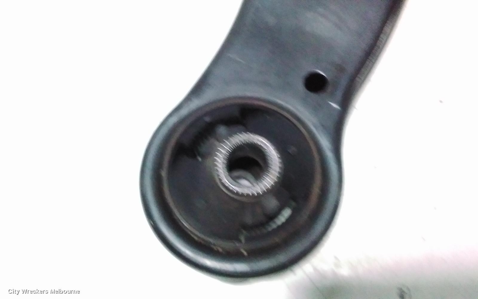 TOYOTA KLUGER LEFT FRONT LOWER CONTROL ARM, GSU50/GSU55, 12/2013 - 02/2021