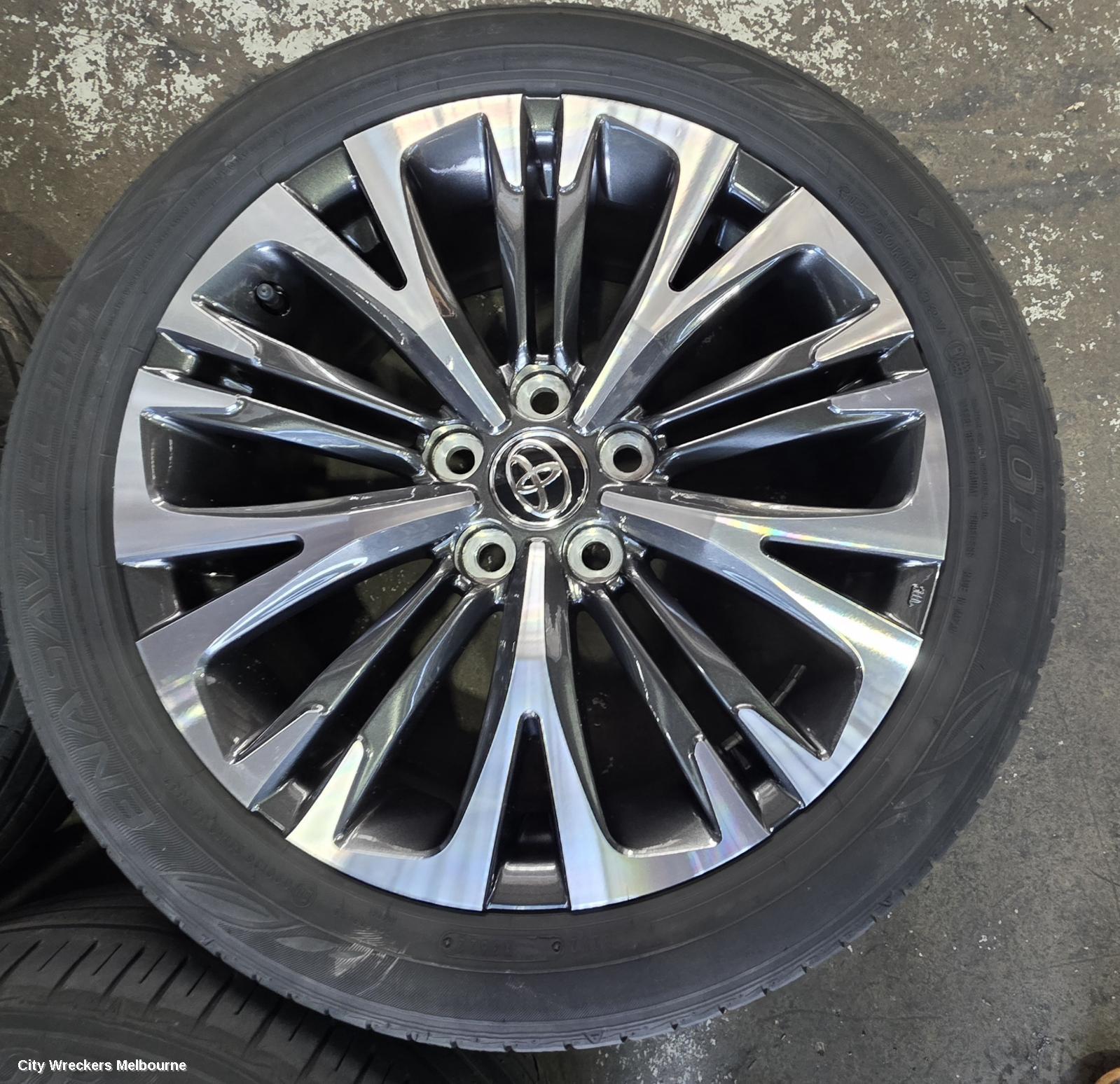TOYOTA YARIS CROSS WHEEL MAG, FACTORY, 18X7IN, 5 Y SPOKE, BI-COLOUR, XP210, 06/2020 ONWARDS