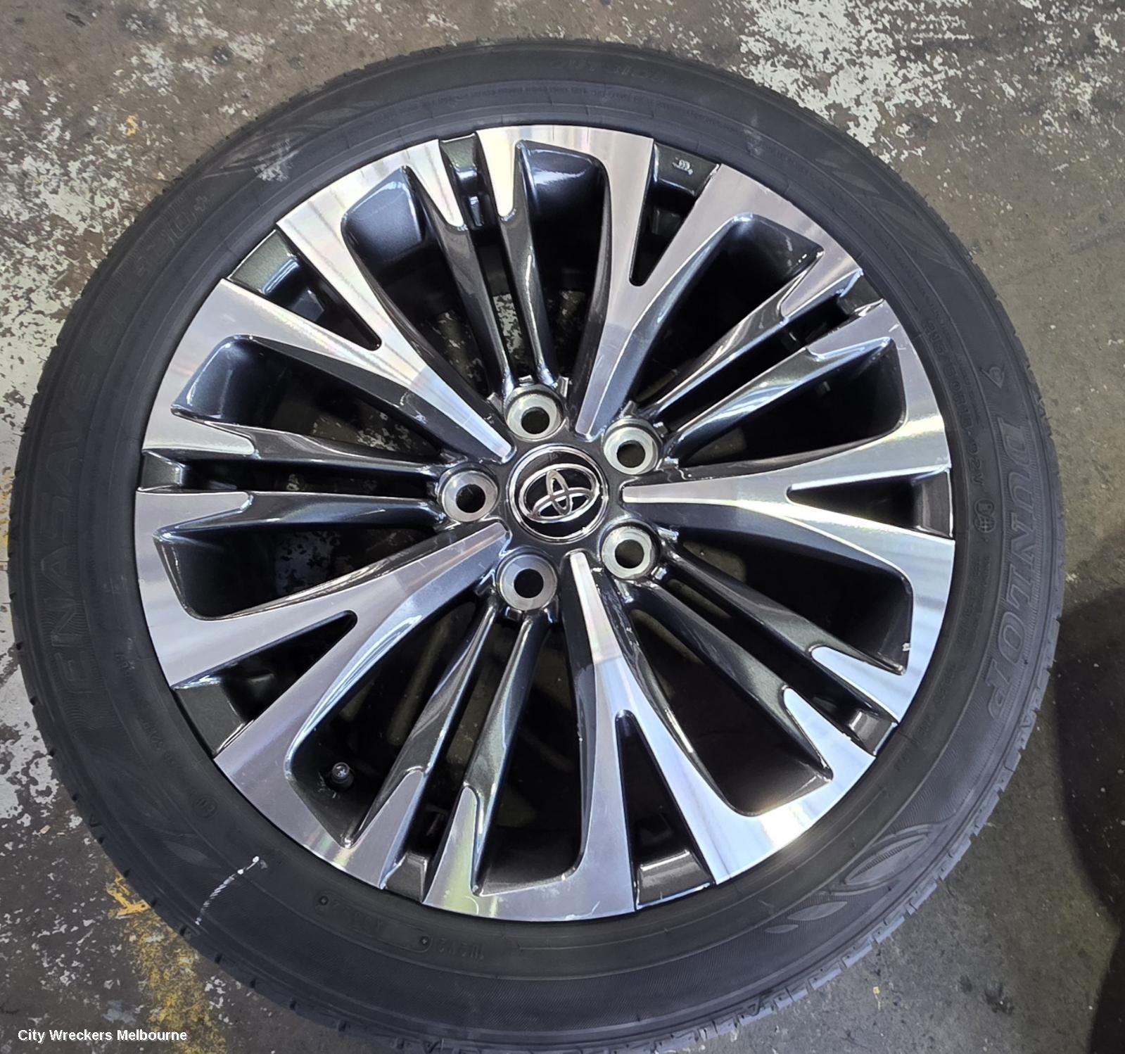 TOYOTA YARIS CROSS WHEEL MAG, FACTORY, 18X7IN, 5 Y SPOKE, BI-COLOUR, XP210, 06/2020 ONWARDS