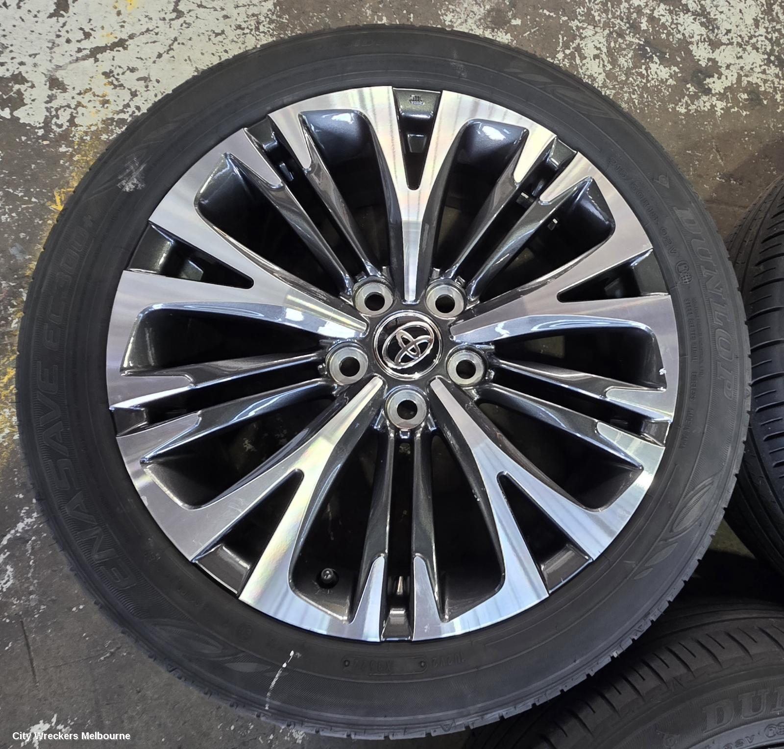 TOYOTA YARIS CROSS WHEEL MAG, FACTORY, 18X7IN, 5 Y SPOKE, BI-COLOUR, XP210, 06/2020 ONWARDS