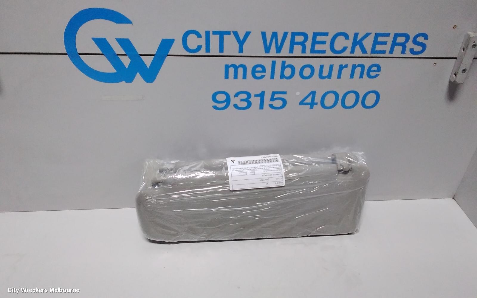 AUDI Q7 SUNVISOR, 4L, RH SIDE, 09/2006 - 08/2015