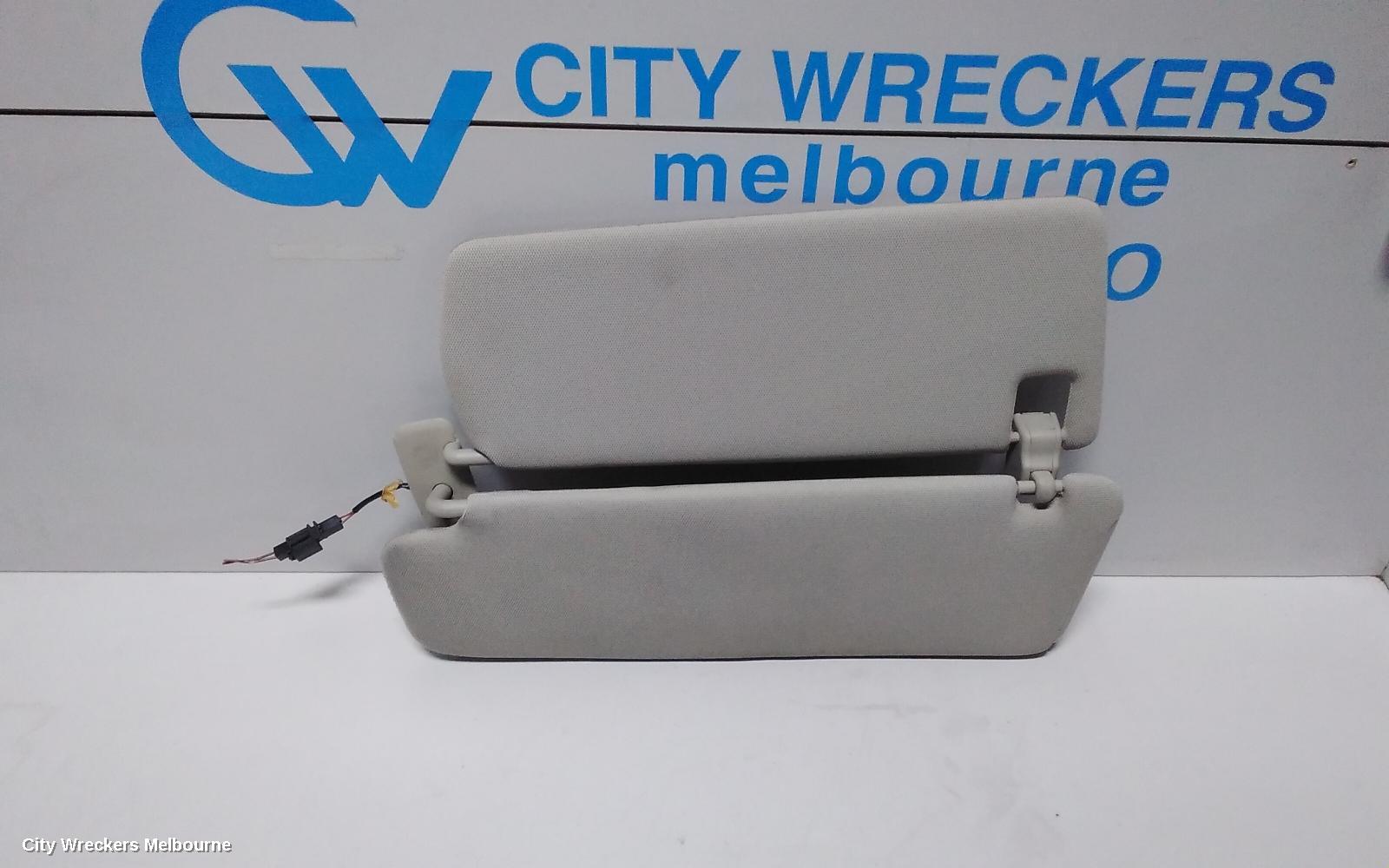 AUDI Q7 SUNVISOR, 4L, RH SIDE, 09/2006 - 08/2015