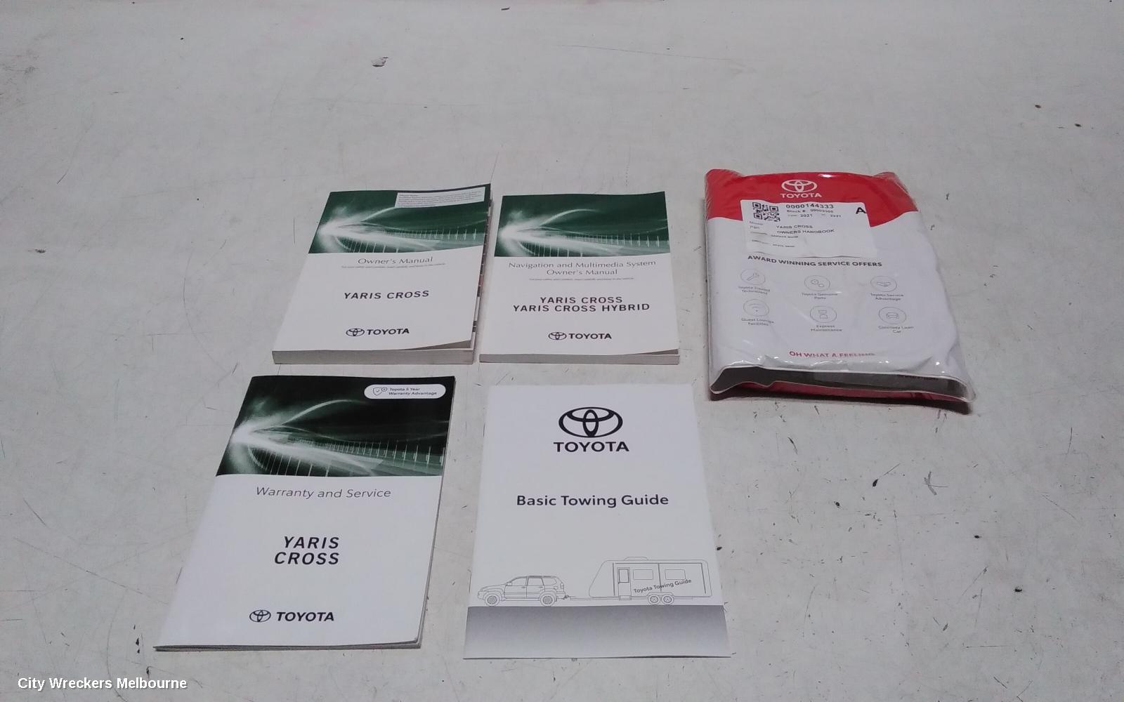 TOYOTA YARIS CROSS OWNERS HANDBOOK, XP210, 06/2020 ONWARDS