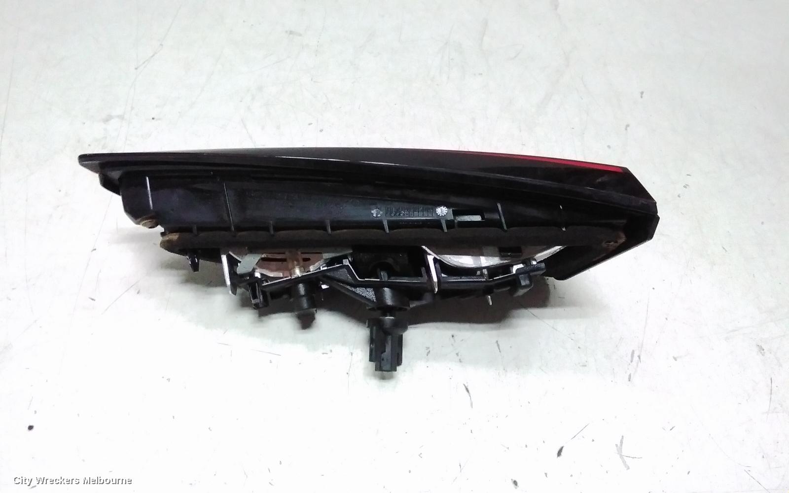 HOLDEN ASTRA REAR GARNISH, TAILGATE LAMP (LH SIDE), BK, 5DR HATCH, R/RS, NON LED TYPE, 09/2016 ONWARDS