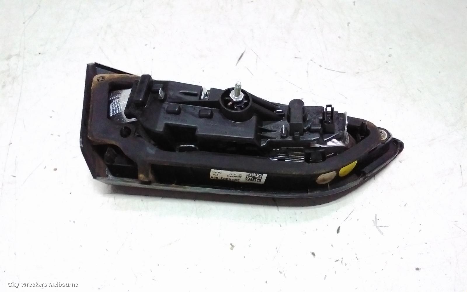 HOLDEN ASTRA REAR GARNISH, TAILGATE LAMP (RH SIDE), BK, 5DR HATCH, R/RS, NON LED TYPE, 09/2016 ONWARDS