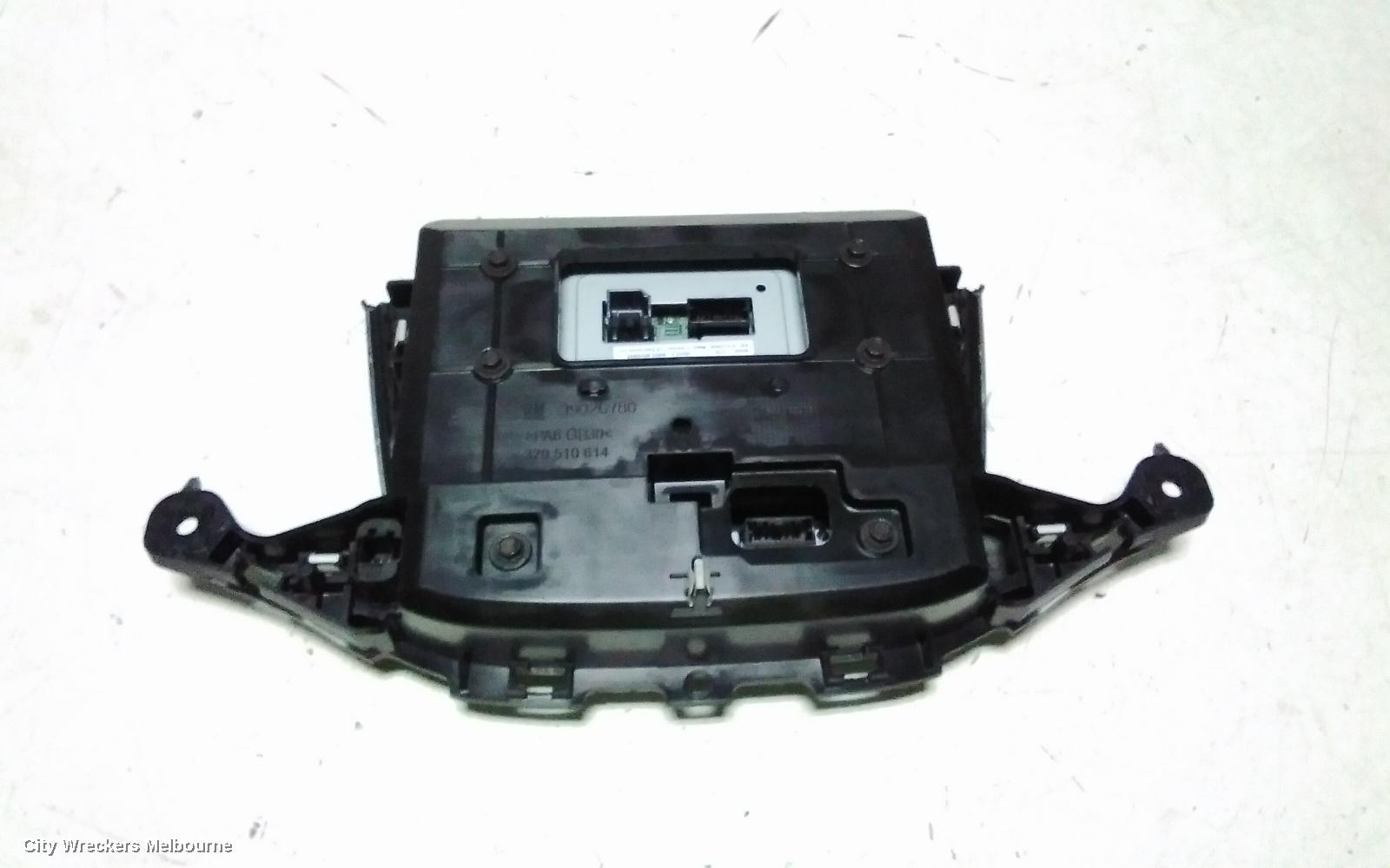 HOLDEN ASTRA RADIO/CD/DVD/SAT/TV, HEAD UNIT, W/ DISPLAY UNIT, 8IN TOUCHSCREEN, SAT NAV TYPE, BK-BL, 09/2016 - 12/2020