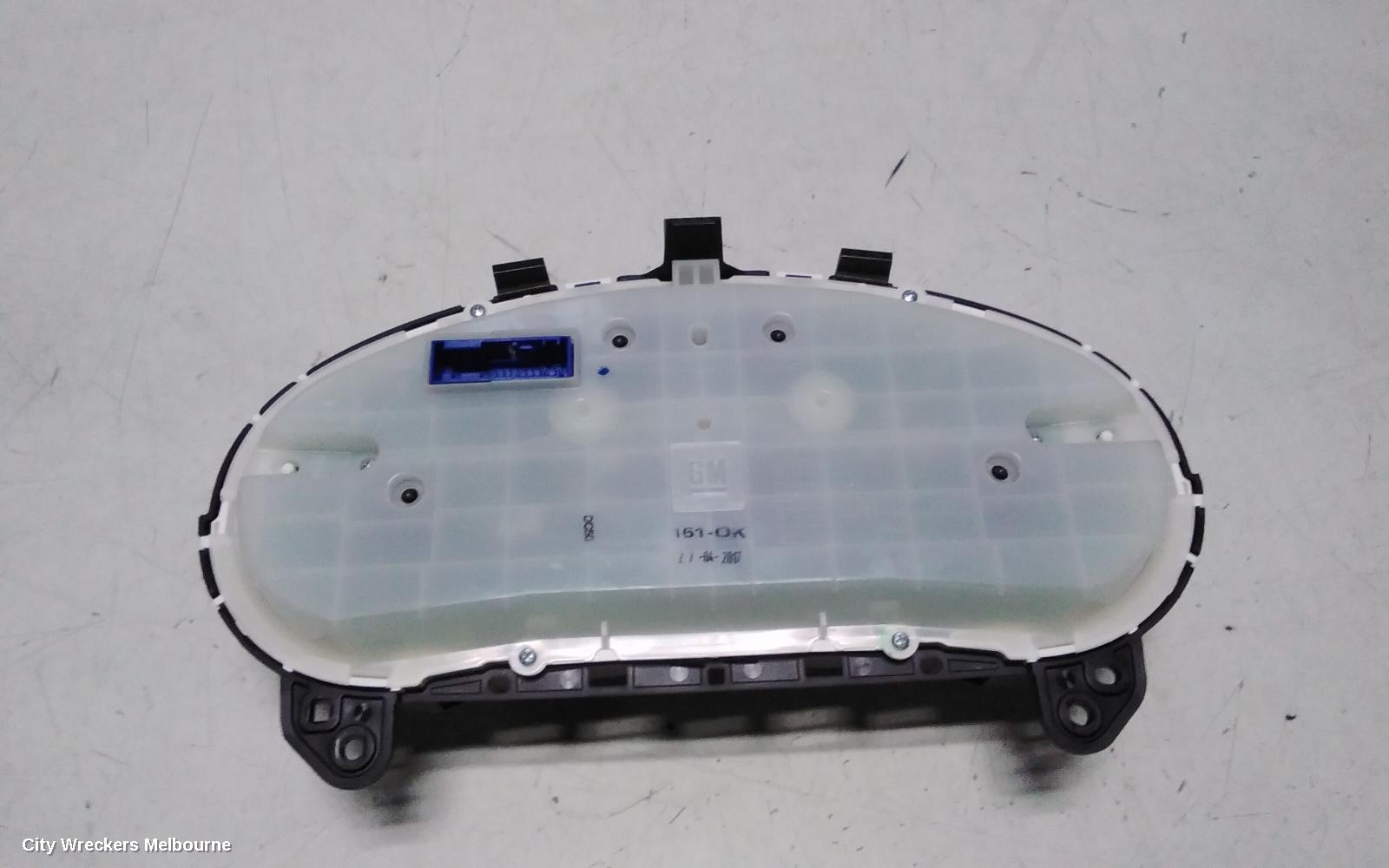 HOLDEN ASTRA INSTRUMENT CLUSTER, PETROL, AUTO T/M, BK, HATCH/WAGON, 09/2016 ONWARDS