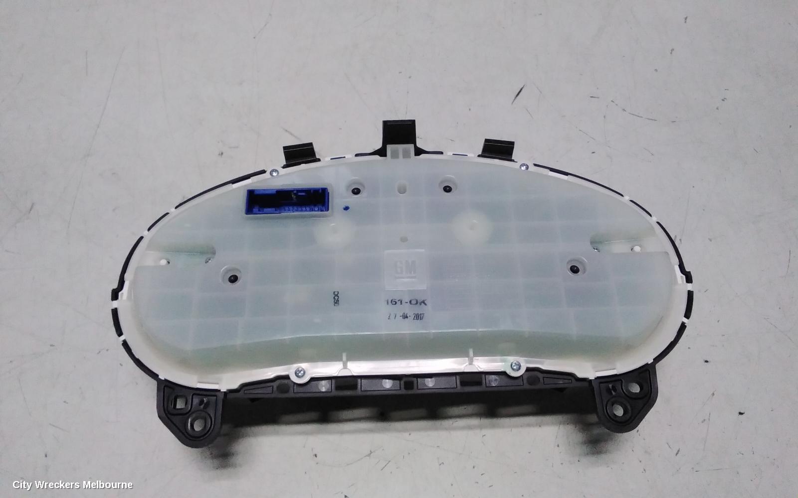 HOLDEN ASTRA INSTRUMENT CLUSTER, PETROL, AUTO T/M, BK, HATCH/WAGON, 09/2016 ONWARDS