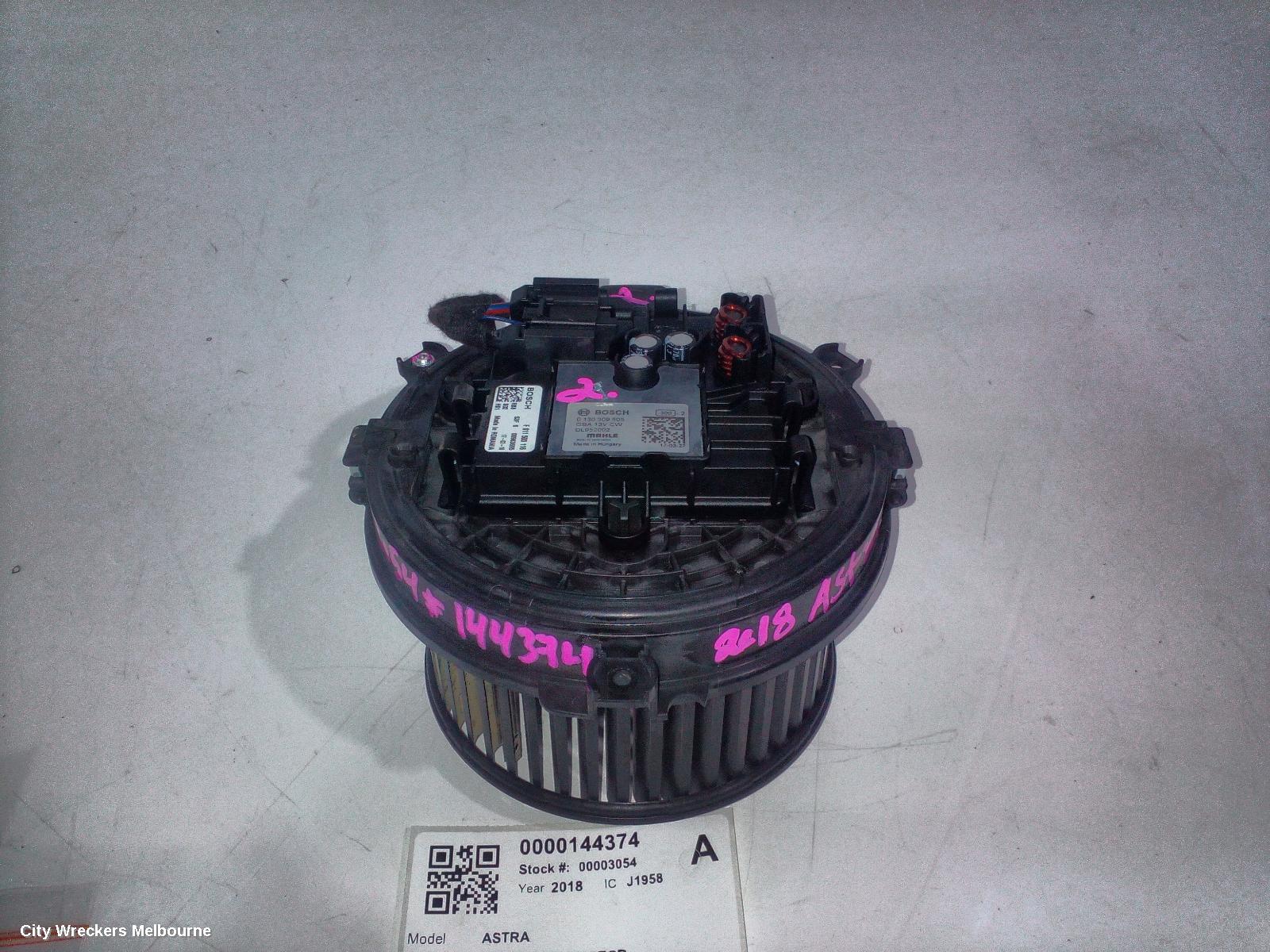 HOLDEN ASTRA HEATER FAN MOTOR, BK-BL, 09/2016 - 12/2020