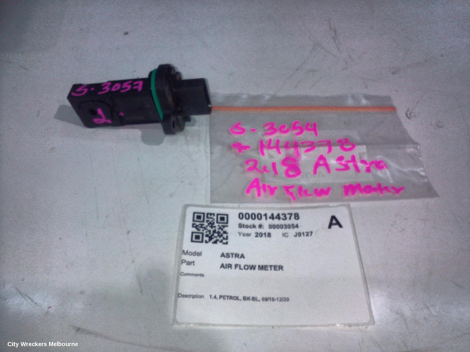 HOLDEN ASTRA AIR FLOW METER, 1.4, PETROL, BK-BL, 09/2016 - 12/2020