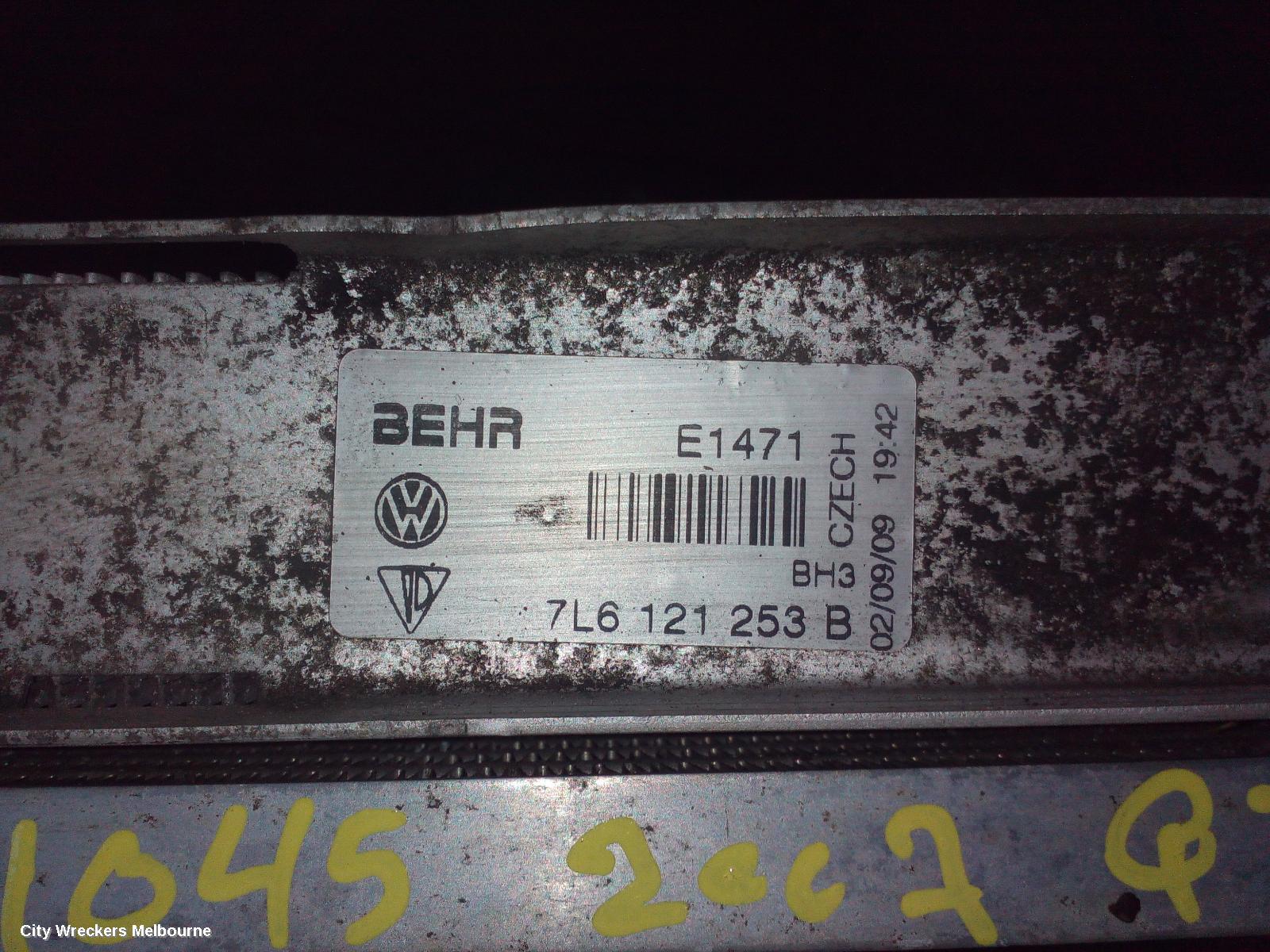 AUDI Q7 RADIATOR, AUTO, 4L, 09/2006 - 08/2015