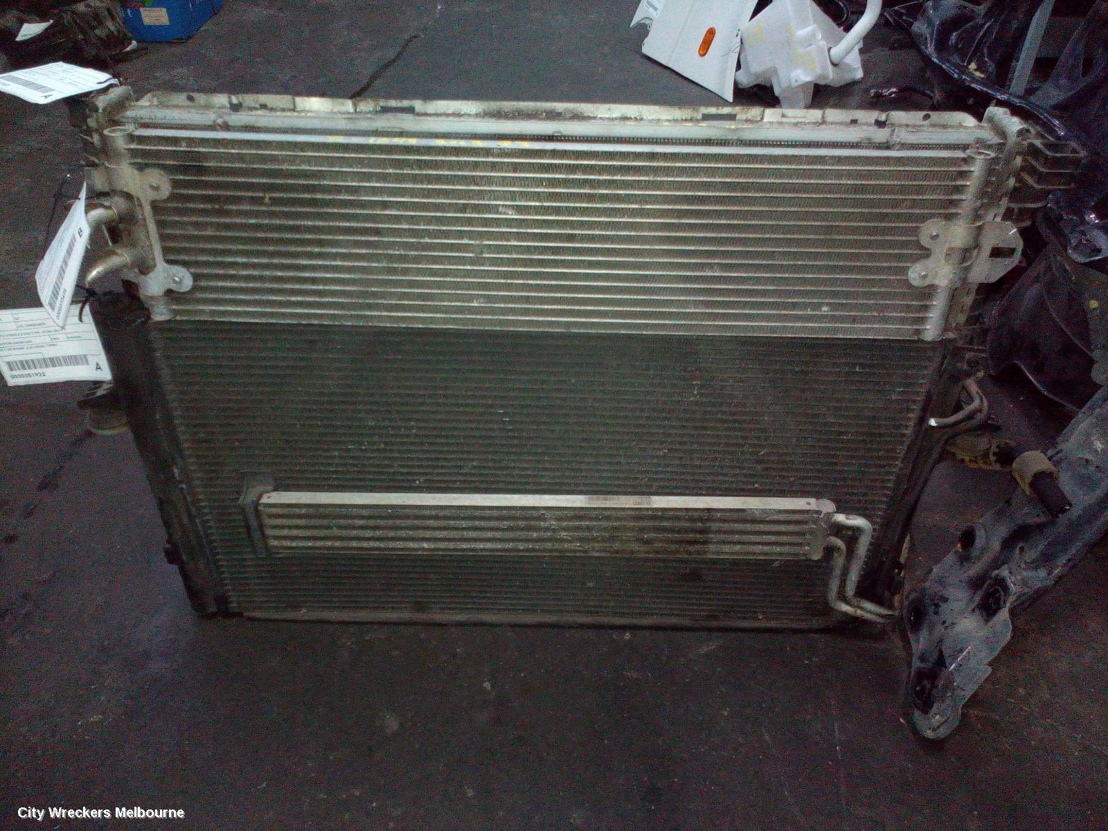 AUDI Q7 RADIATOR, AUTO, 4L, 09/2006 - 08/2015
