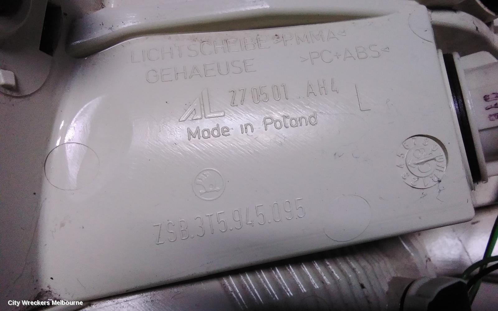 SKODA SUPERB LEFT TAILLIGHT, 3T, SEDAN, 03/2009 - 04/2014