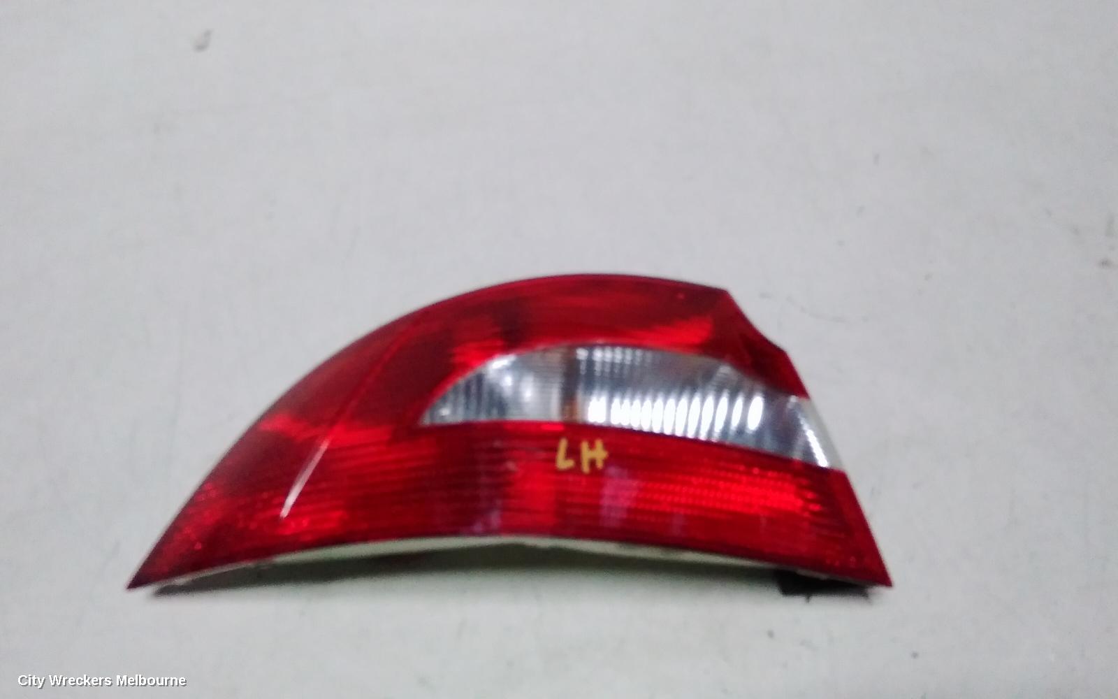 SKODA SUPERB LEFT TAILLIGHT, 3T, SEDAN, 03/2009 - 04/2014
