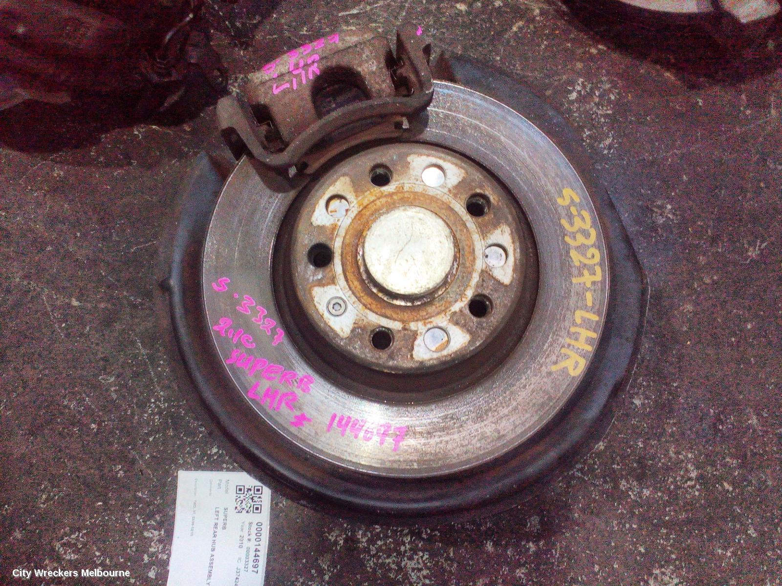 SKODA SUPERB LEFT REAR HUB ASSEMBLY, FWD, 3T, 03/2009 - 12/2015