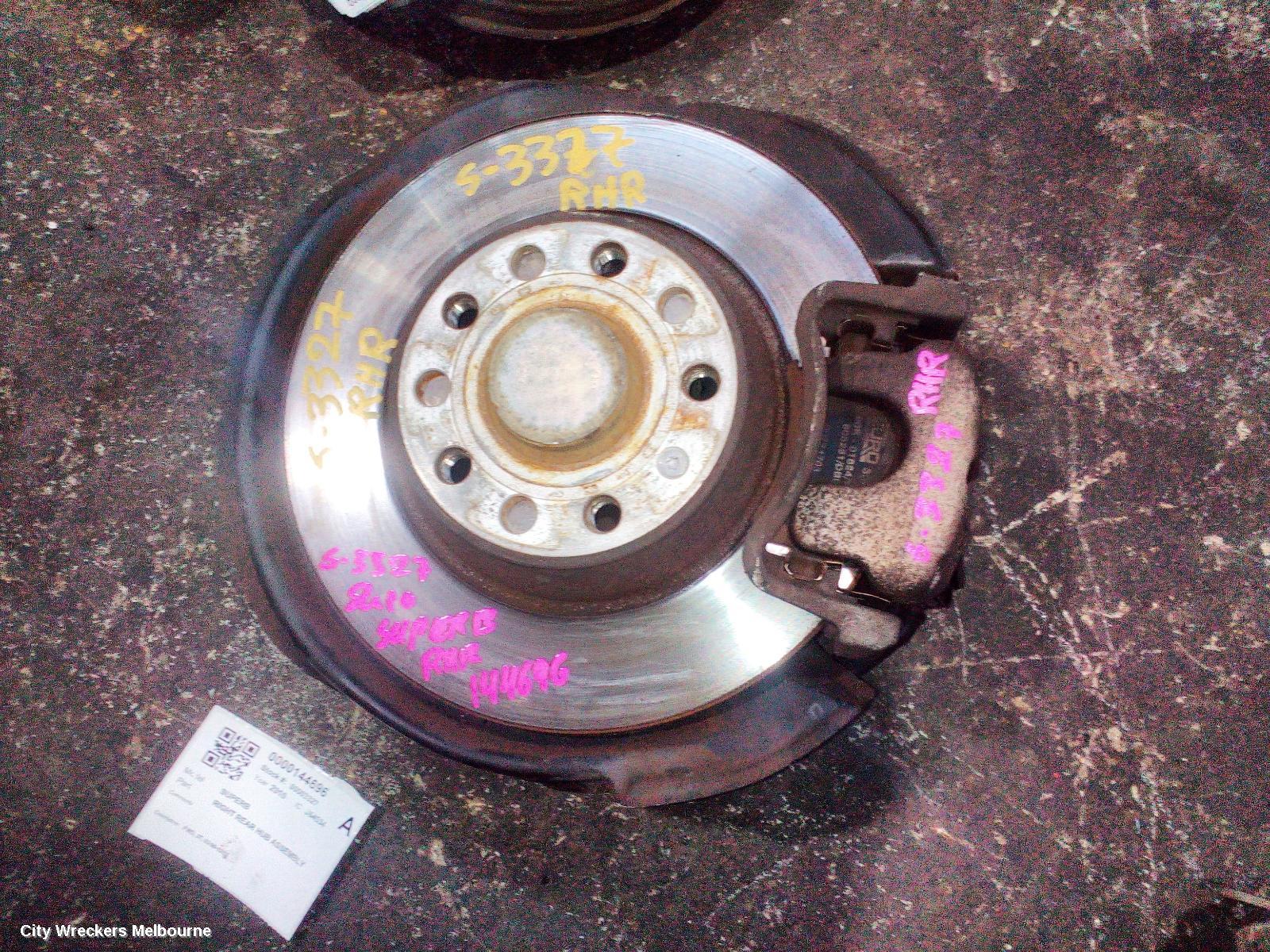SKODA SUPERB RIGHT REAR HUB ASSEMBLY, FWD, 3T, 03/2009 - 12/2015
