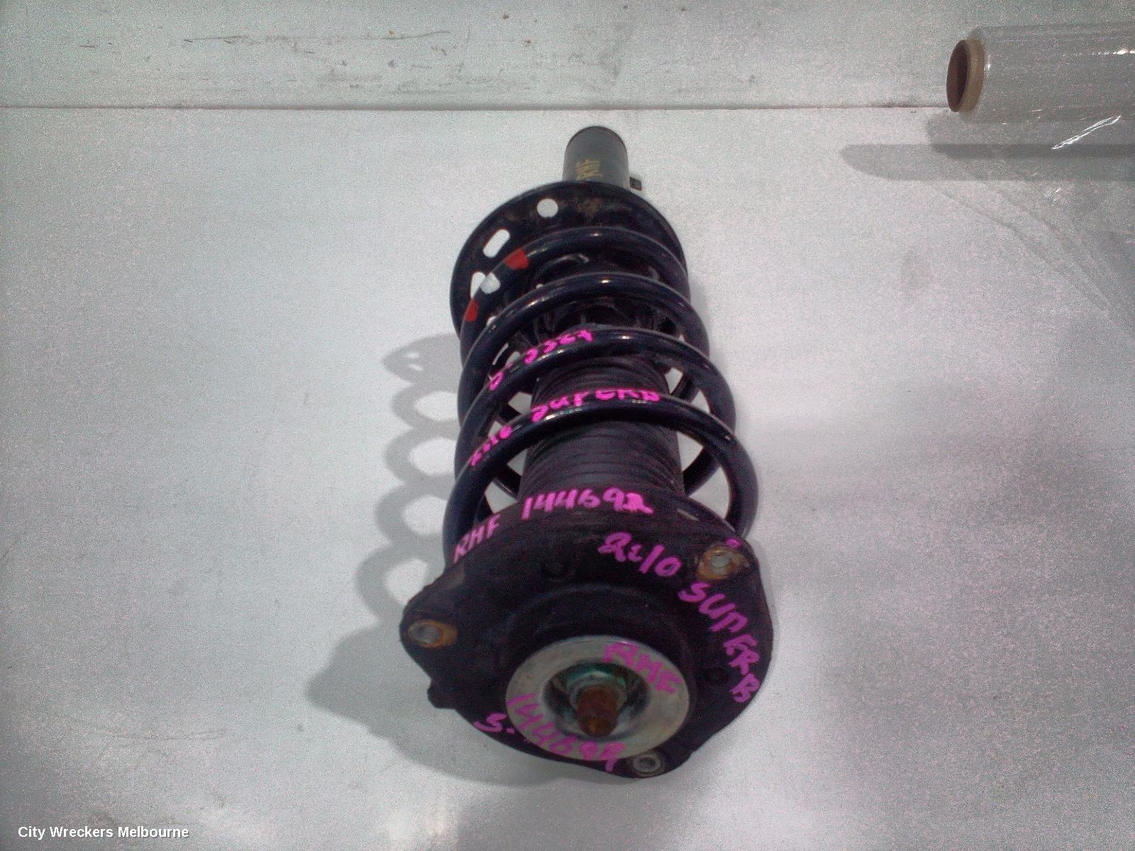 SKODA SUPERB RIGHT FRONT STRUT, 3T, 03/2009 - 12/2015